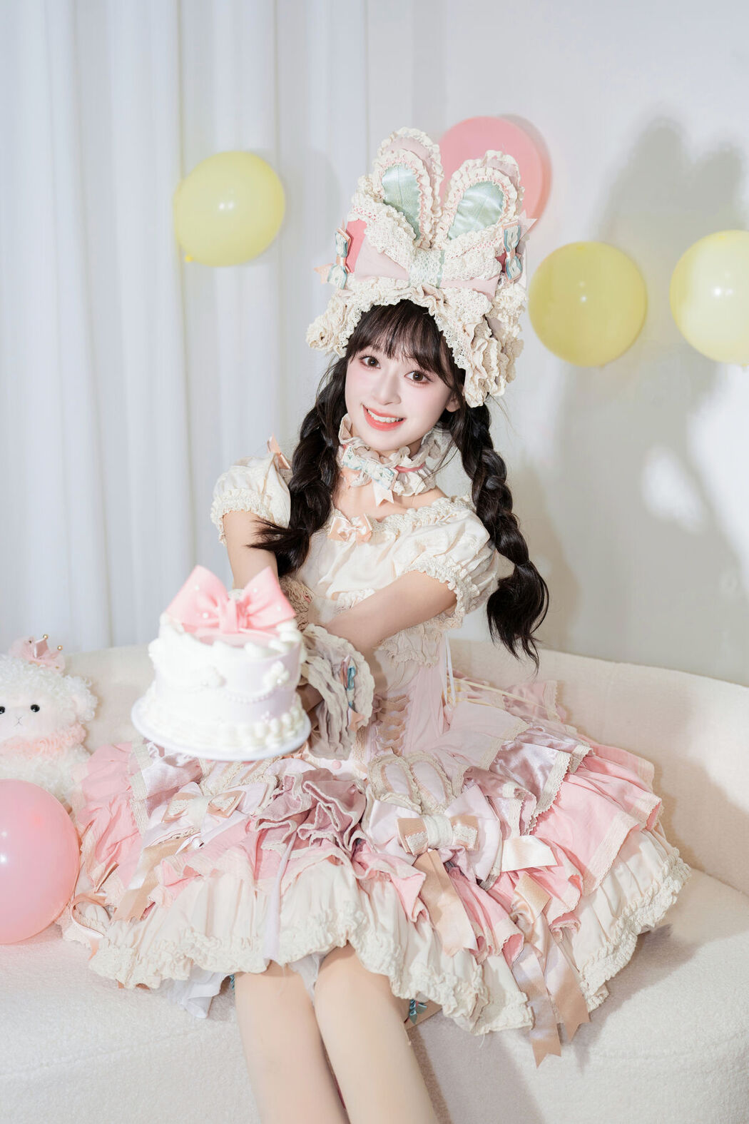 YiTuYu艺图语 Vol.8557 Xia Yu Xiao Nian (26P)