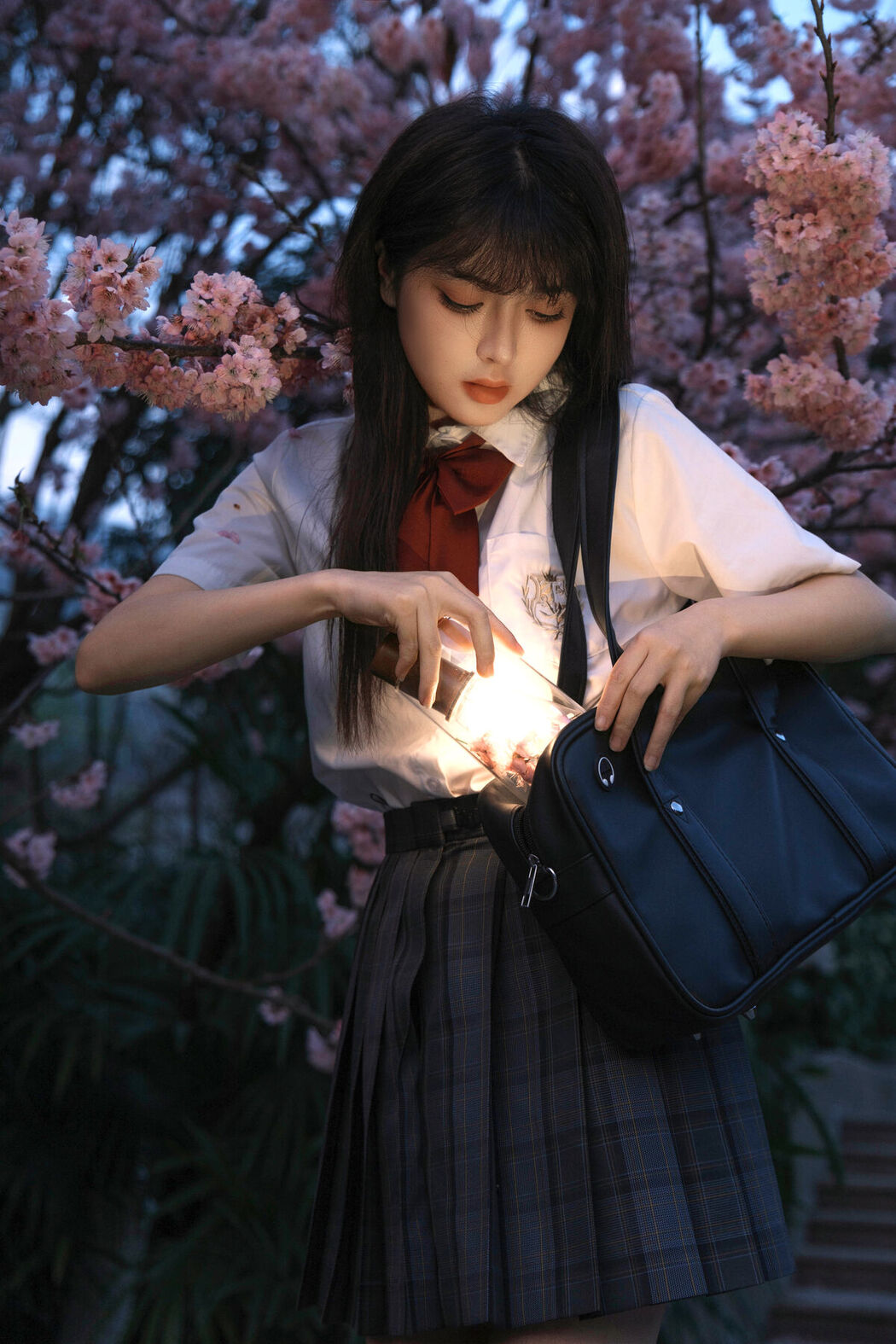 YiTuYu艺图语 Vol.8564 Xing Zhi Ka Tao (21P)