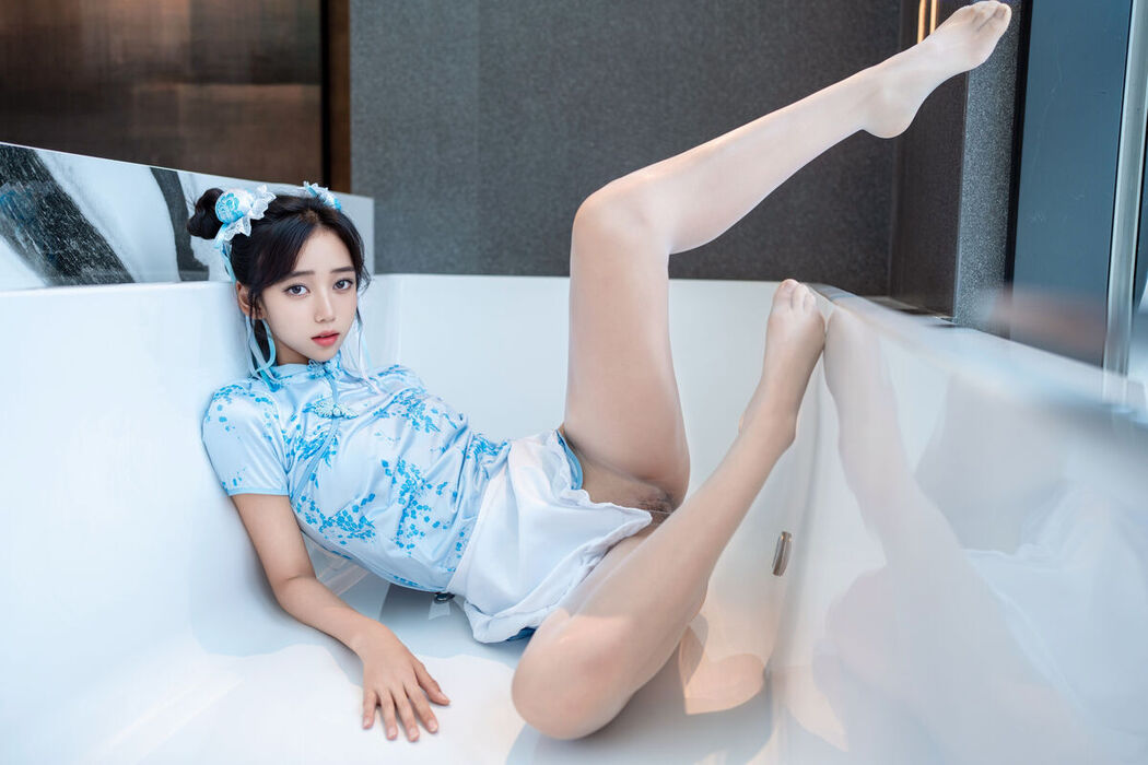 XiuRen秀人网 Uncensored Shi An An 时安安 – R18 秀人网模特 春丽青花瓷 (91P)