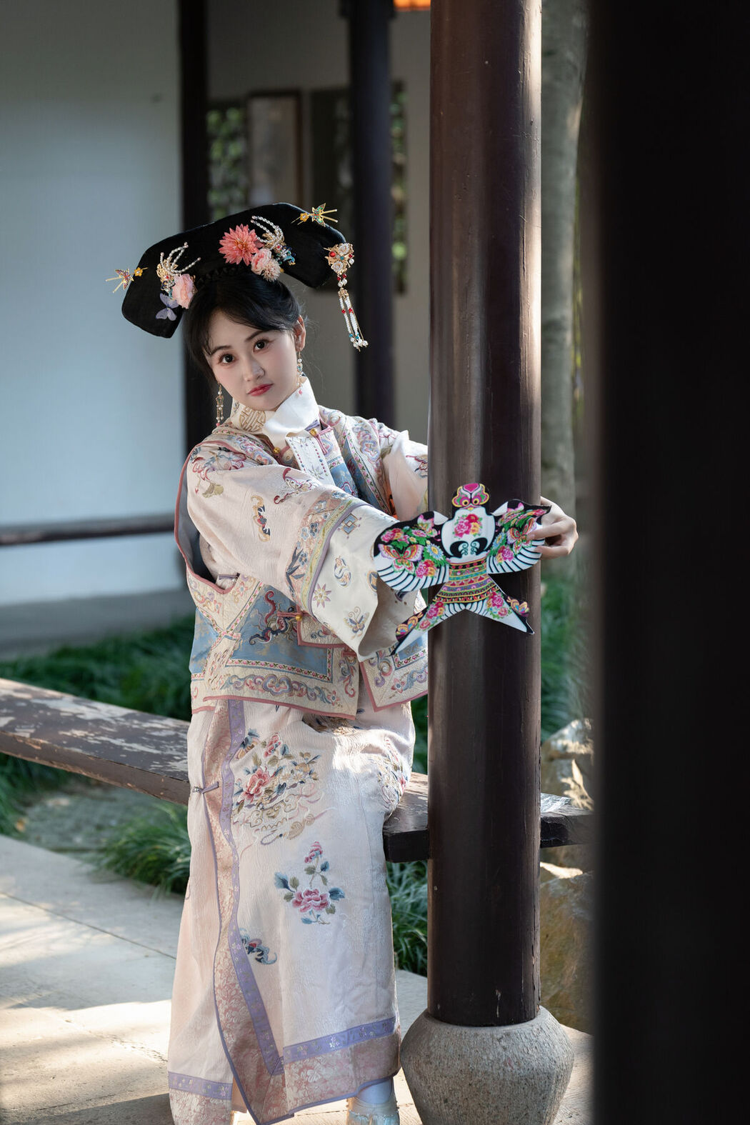 YiTuYu艺图语 Vol.8552 Jiao Yi Zhi Sui Sui (48P)