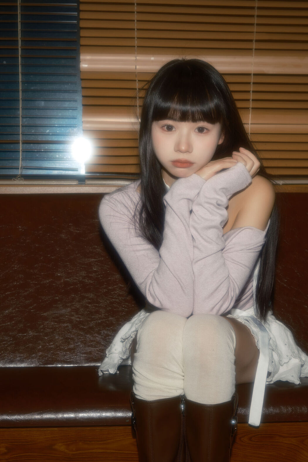 YiTuYu艺图语 Vol.8555 Shi San Jin Ya (24P)