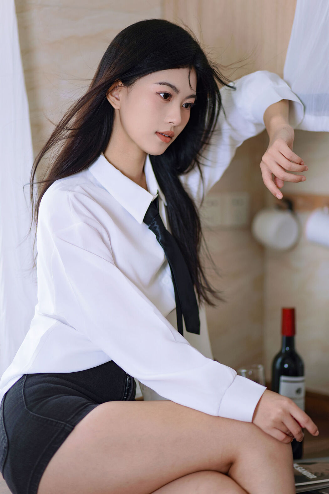 YiTuYu艺图语 Vol.8582 Dan Dan (16P)