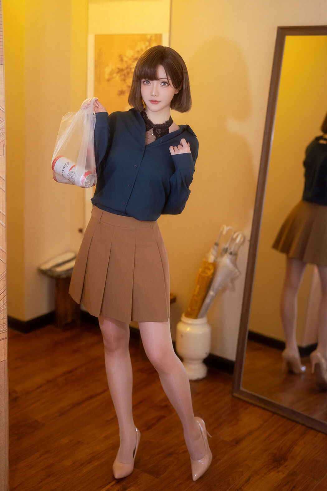 Coser@布丁大法 Pudding Dafa – 热心的邻居姐姐 Part01 (56P – 1V)