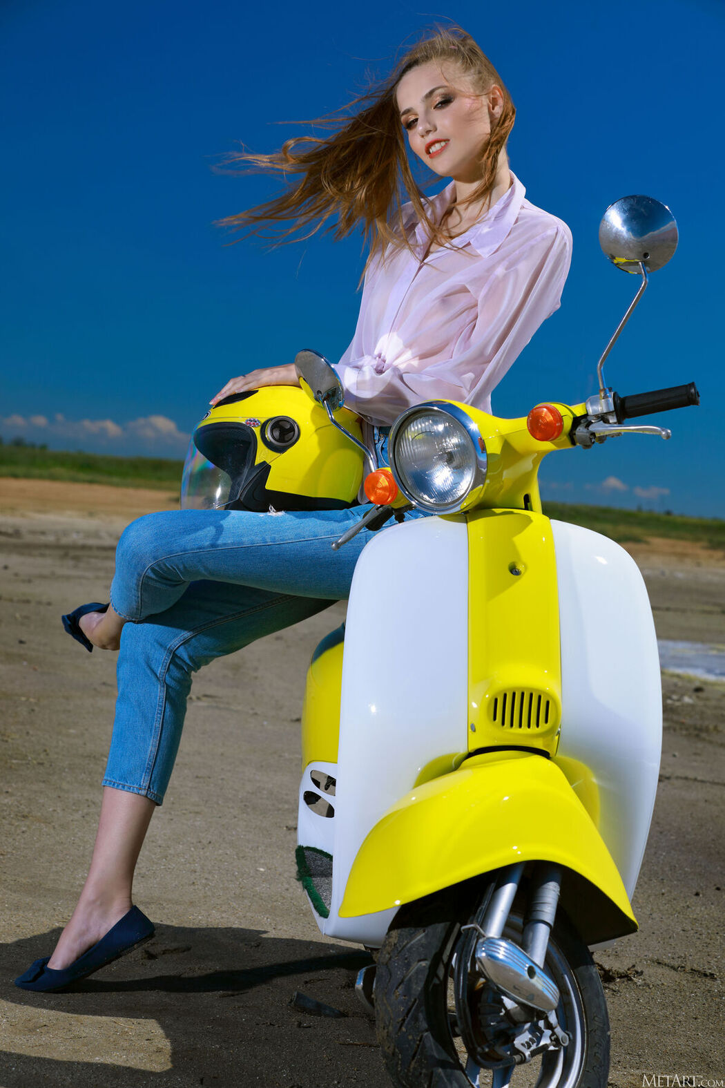 MetArt Elle Tan – Coastal Crush Part01 (70P)