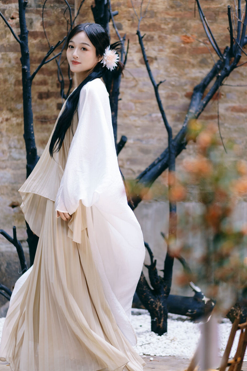 YiTuYu艺图语 Vol.8581 Ya Tui (19P)