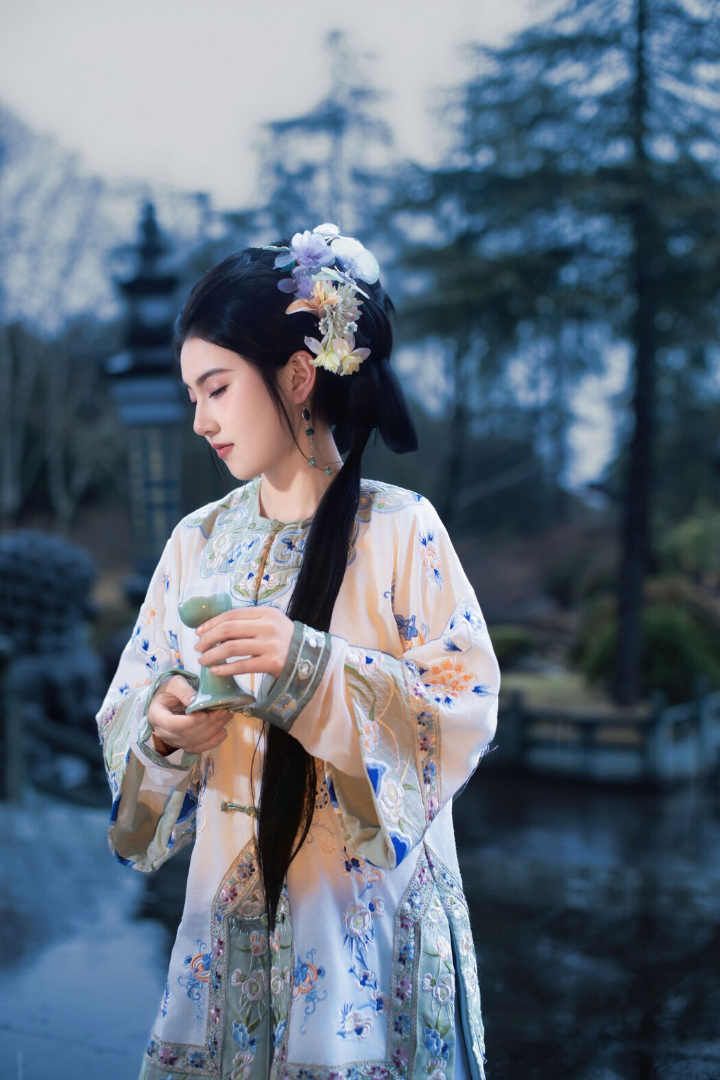 YiTuYu艺图语 Vol.8576 TOT (18P)