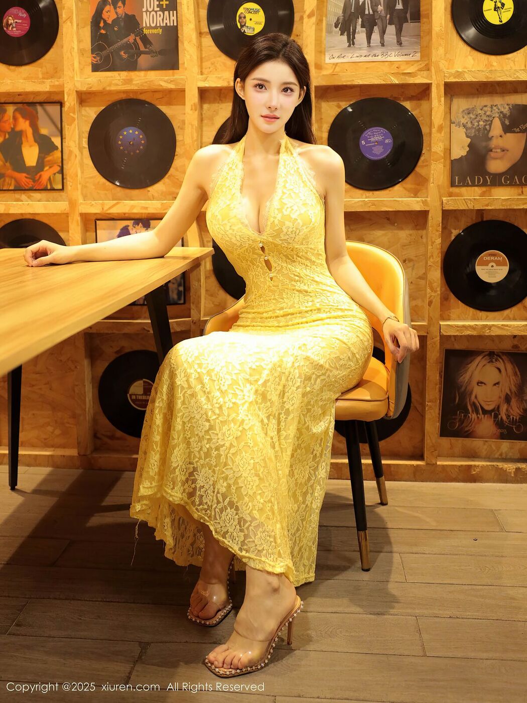 XiuRen秀人网 No.10715 Li Shuang Er (79P)