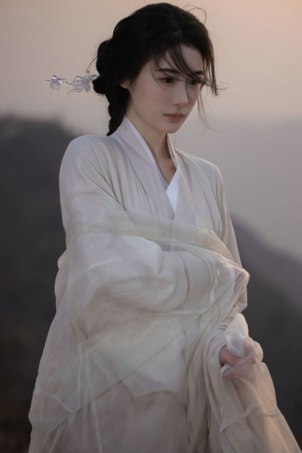 YiTuYu艺图语 Vol.8574 Shiba Yue (16P)