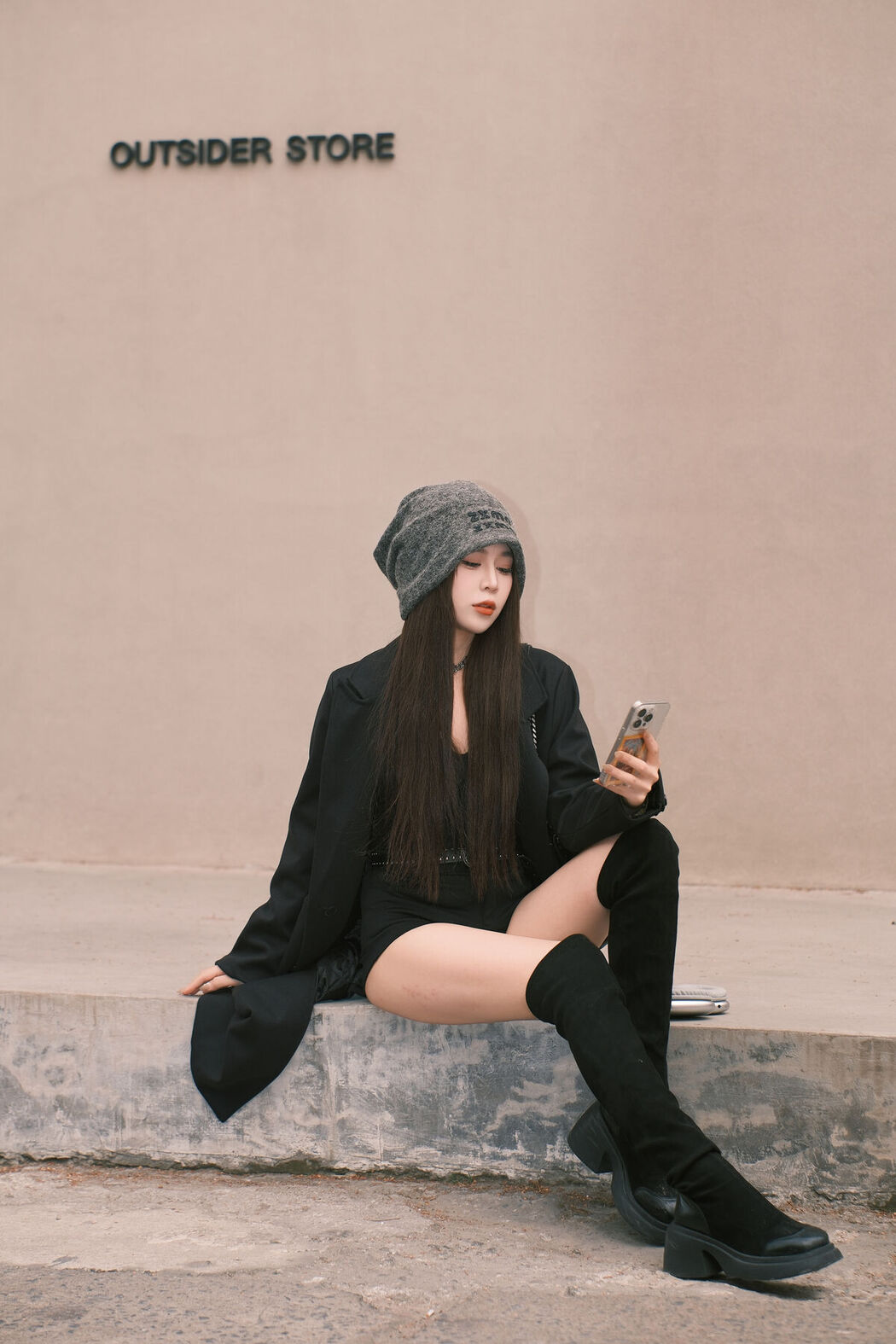 YiTuYu艺图语 Vol.8570 Pao Fu Xiao Fang (22P)