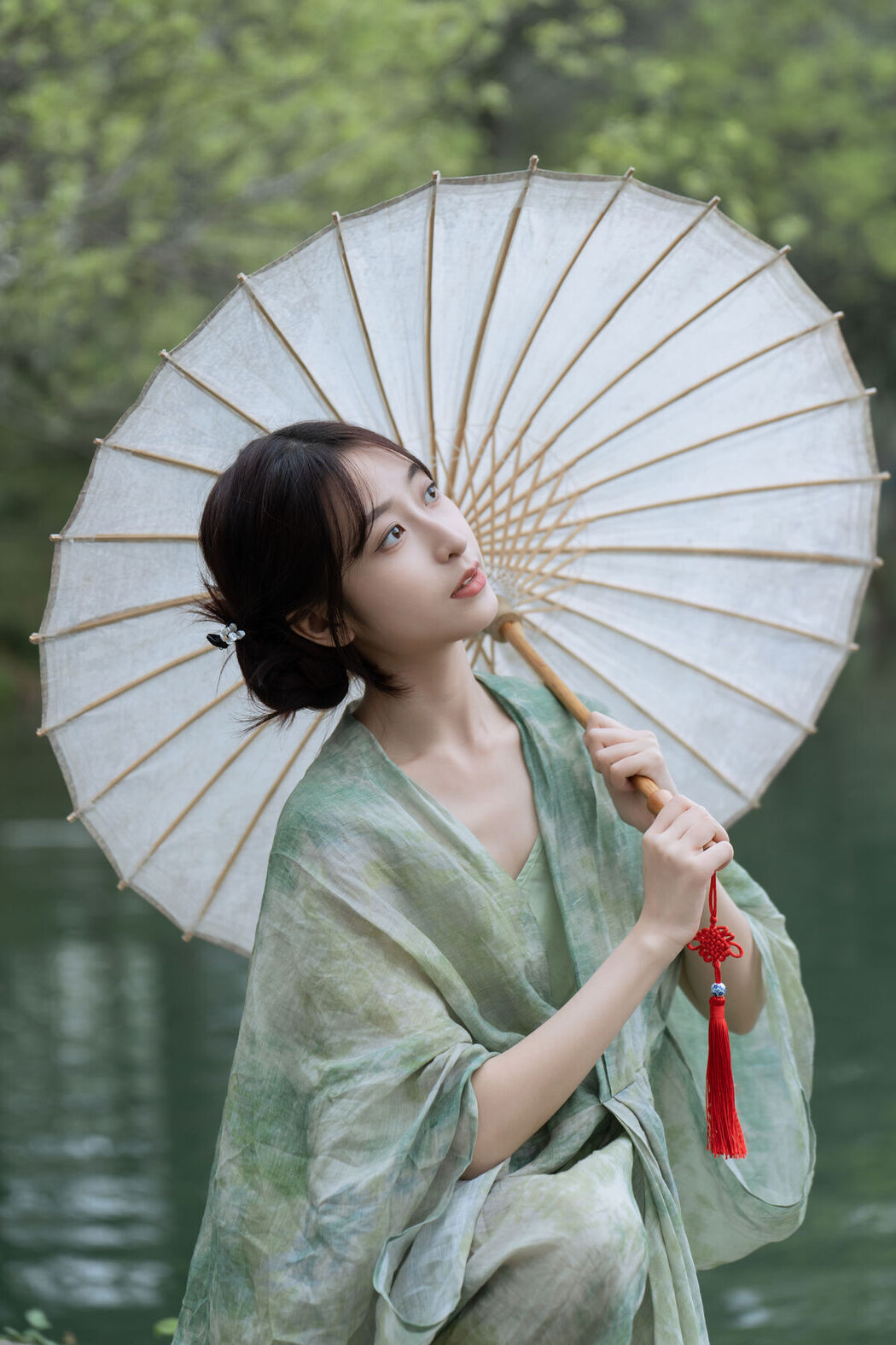 YiTuYu艺图语 Vol.8571 Xiao He (23P)