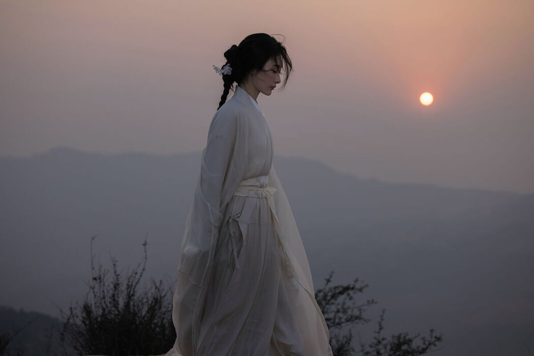 YiTuYu艺图语 Vol.8574 Shiba Yue (16P)