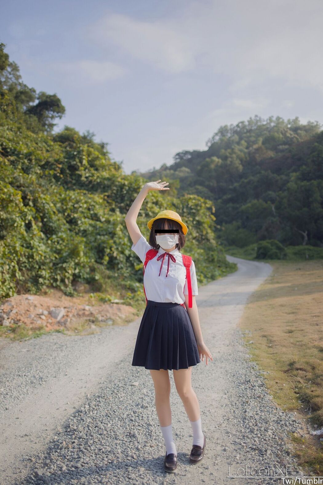 Coser@悠宝三岁 – 幼稚园遇到坏人要求被脱衣服 (45P)