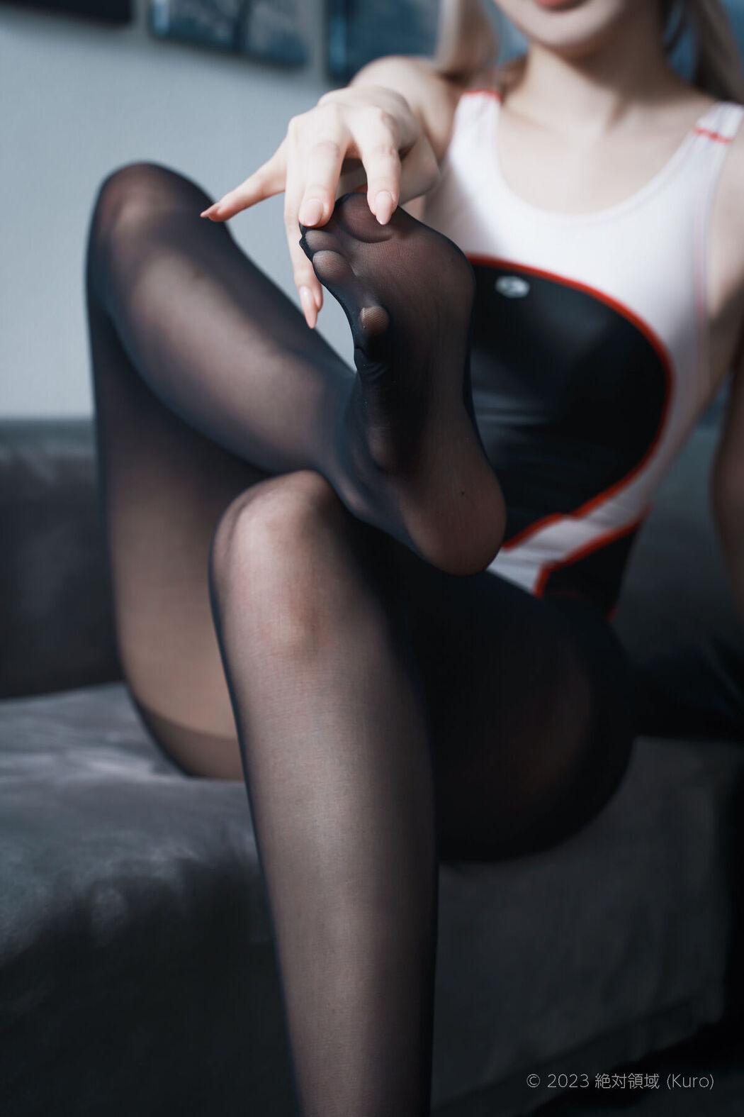 Coser@くろてぃあ くろ – くろタイツ競泳水着 (61P)