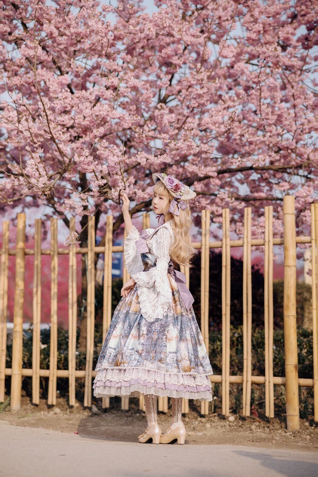 YiTuYu艺图语 Vol.8579 Zi Qing (16P)