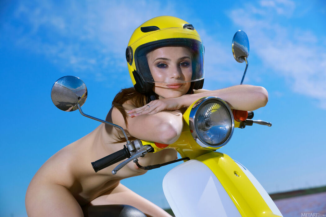 MetArt Elle Tan – Coastal Crush Part02 (69P)