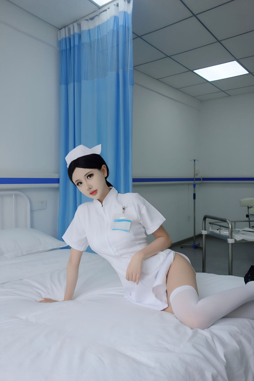 Coser@您的蛋蛋 – 爱的诊疗 (46P – 1V)