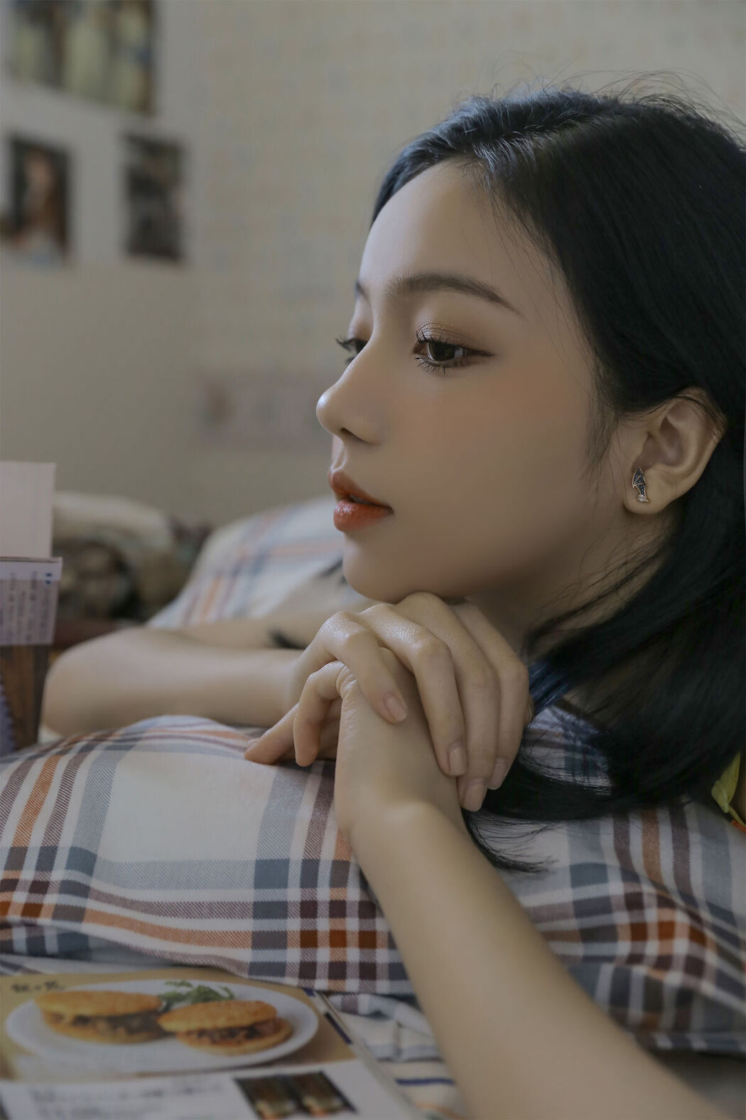 YiTuYu艺图语 Vol.8575 Xi Xi Xi (16P)