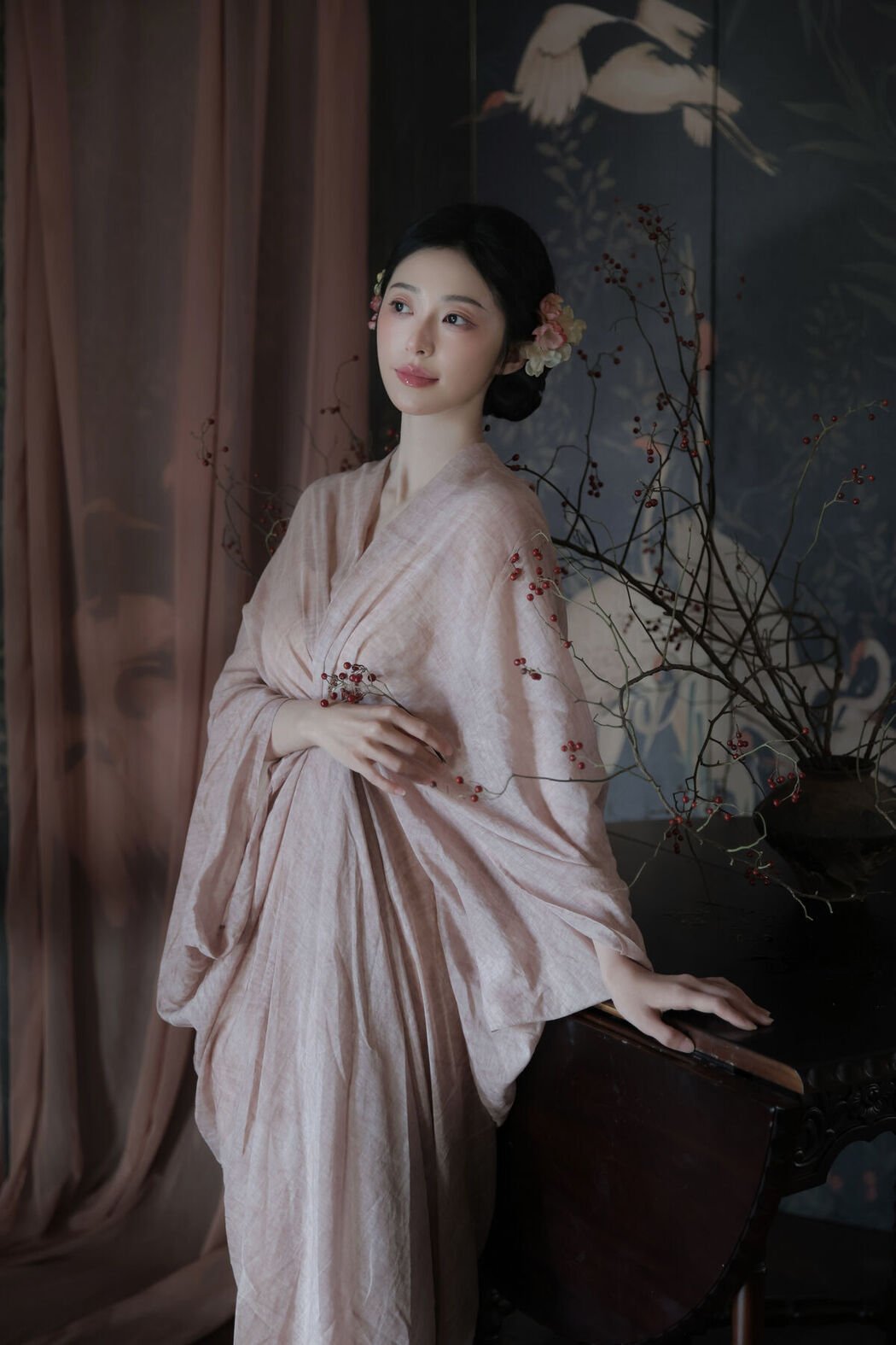 YiTuYu艺图语 Vol.8577 Fen Mian Gu Niang (16P)