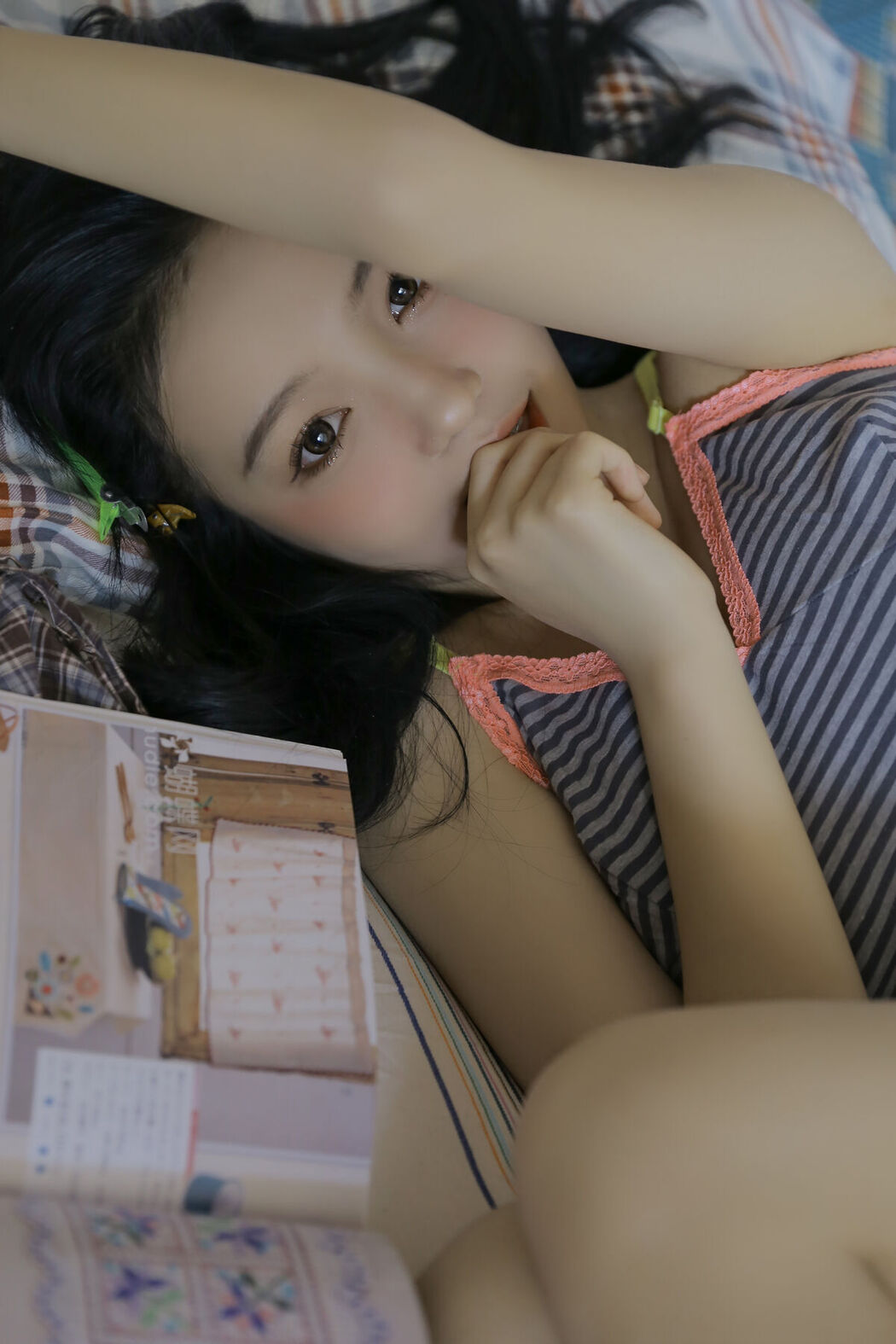 YiTuYu艺图语 Vol.8575 Xi Xi Xi (16P)