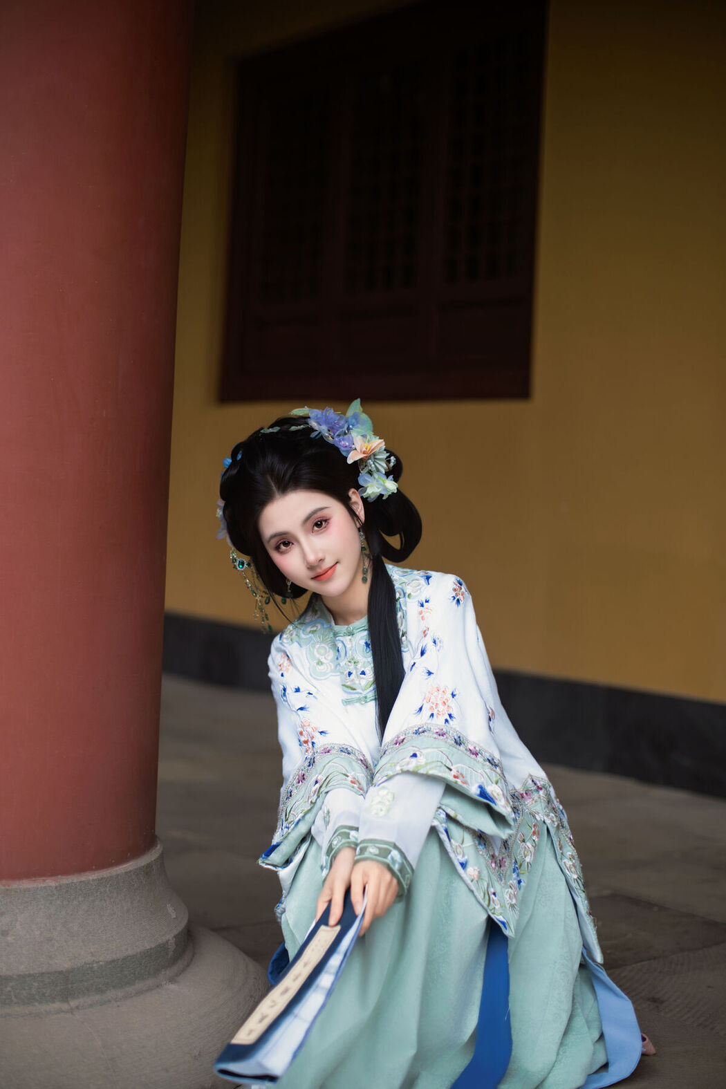 YiTuYu艺图语 Vol.8576 TOT (18P)