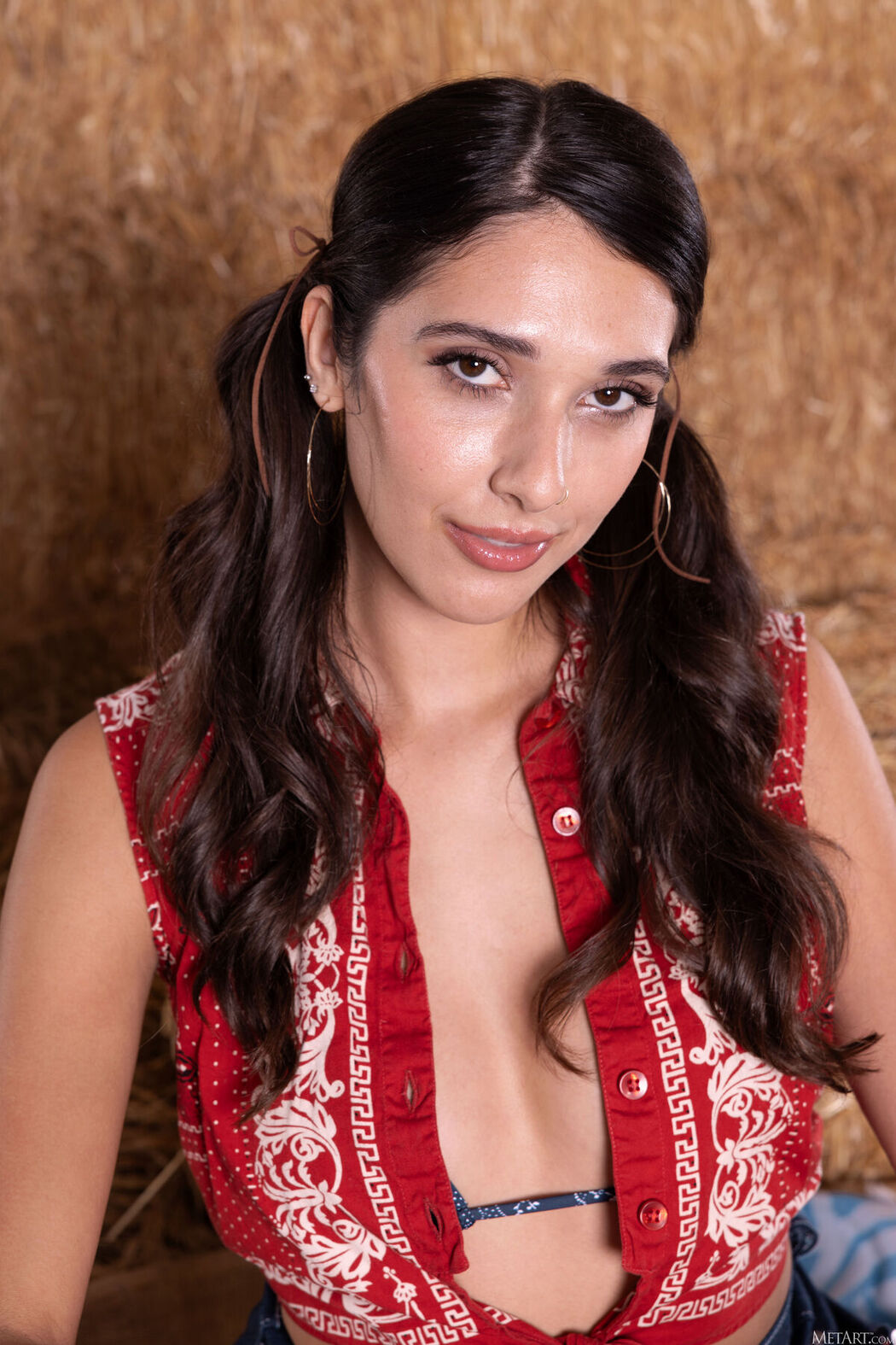 MetArt Aria Sloane – Presenting Aria Sloane Part01 (58P)