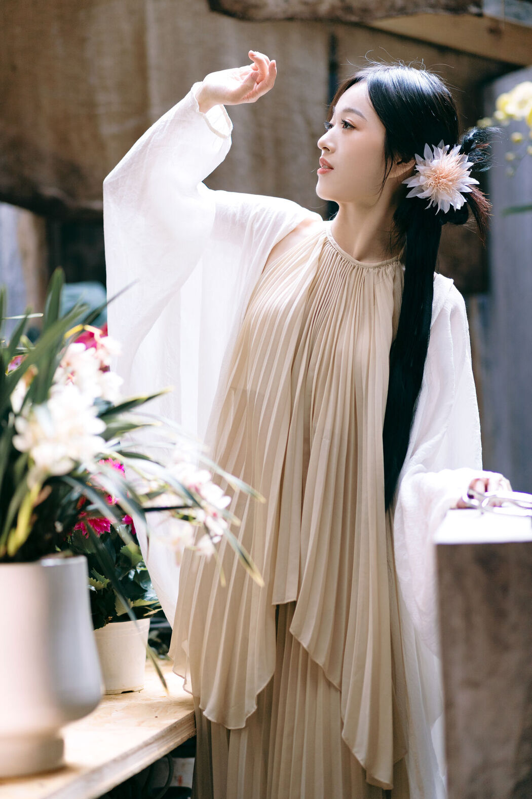 YiTuYu艺图语 Vol.8581 Ya Tui (19P)