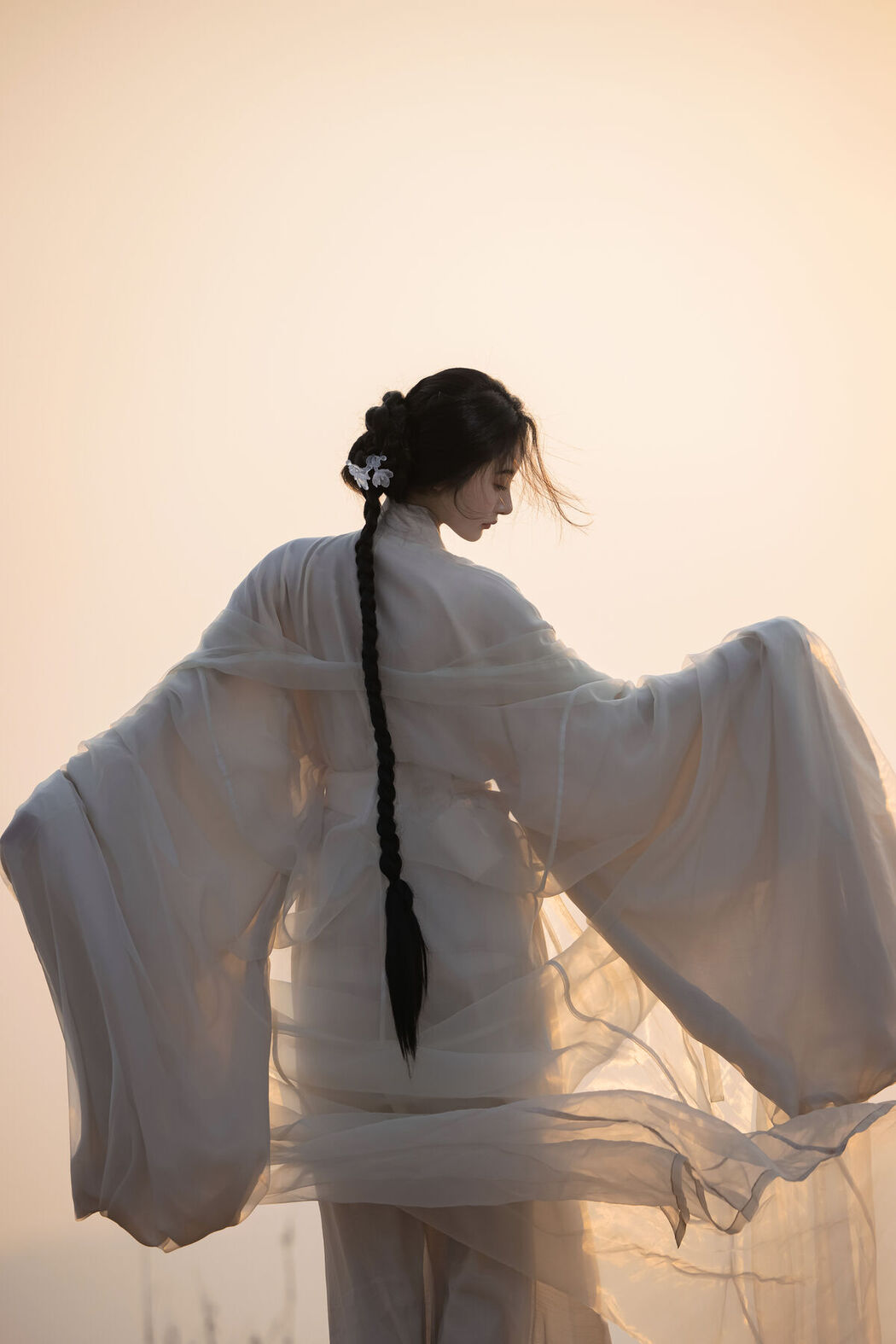 YiTuYu艺图语 Vol.8574 Shiba Yue (16P)