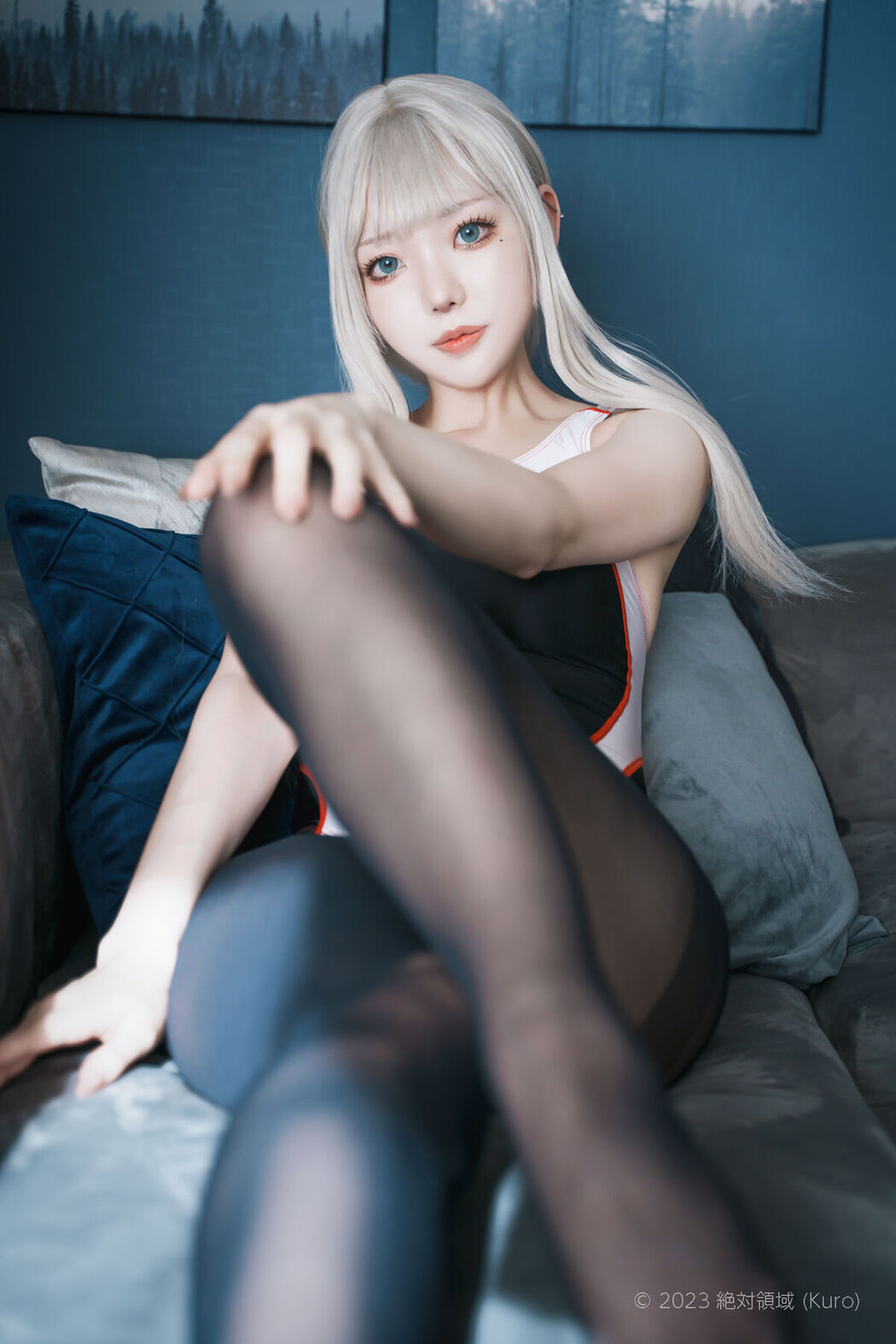 Coser@くろてぃあ くろ – くろタイツ競泳水着 (61P)