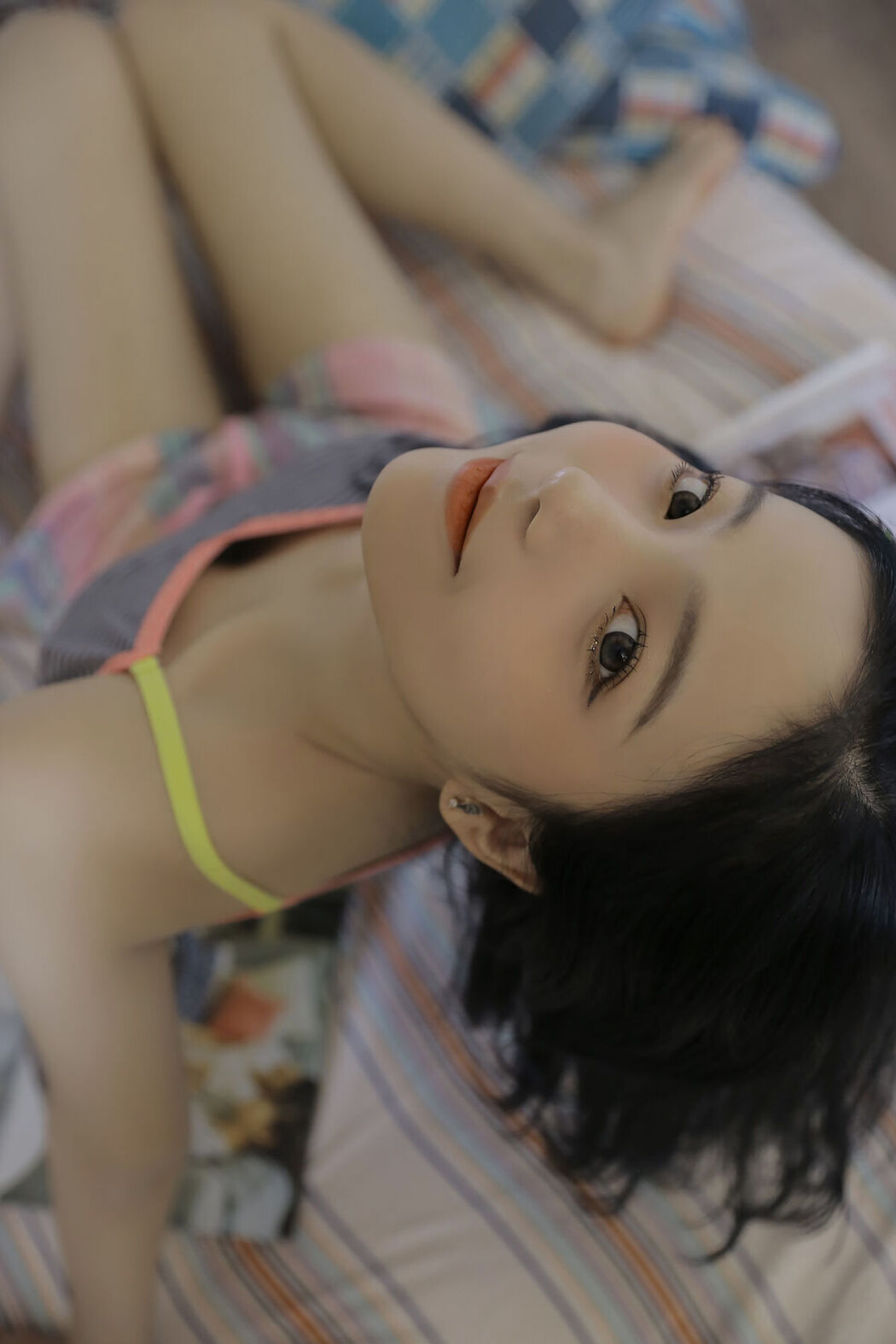 YiTuYu艺图语 Vol.8575 Xi Xi Xi (16P)