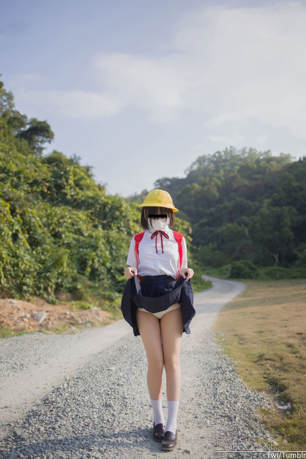 Coser@悠宝三岁 – 幼稚园遇到坏人要求被脱衣服 (45P)