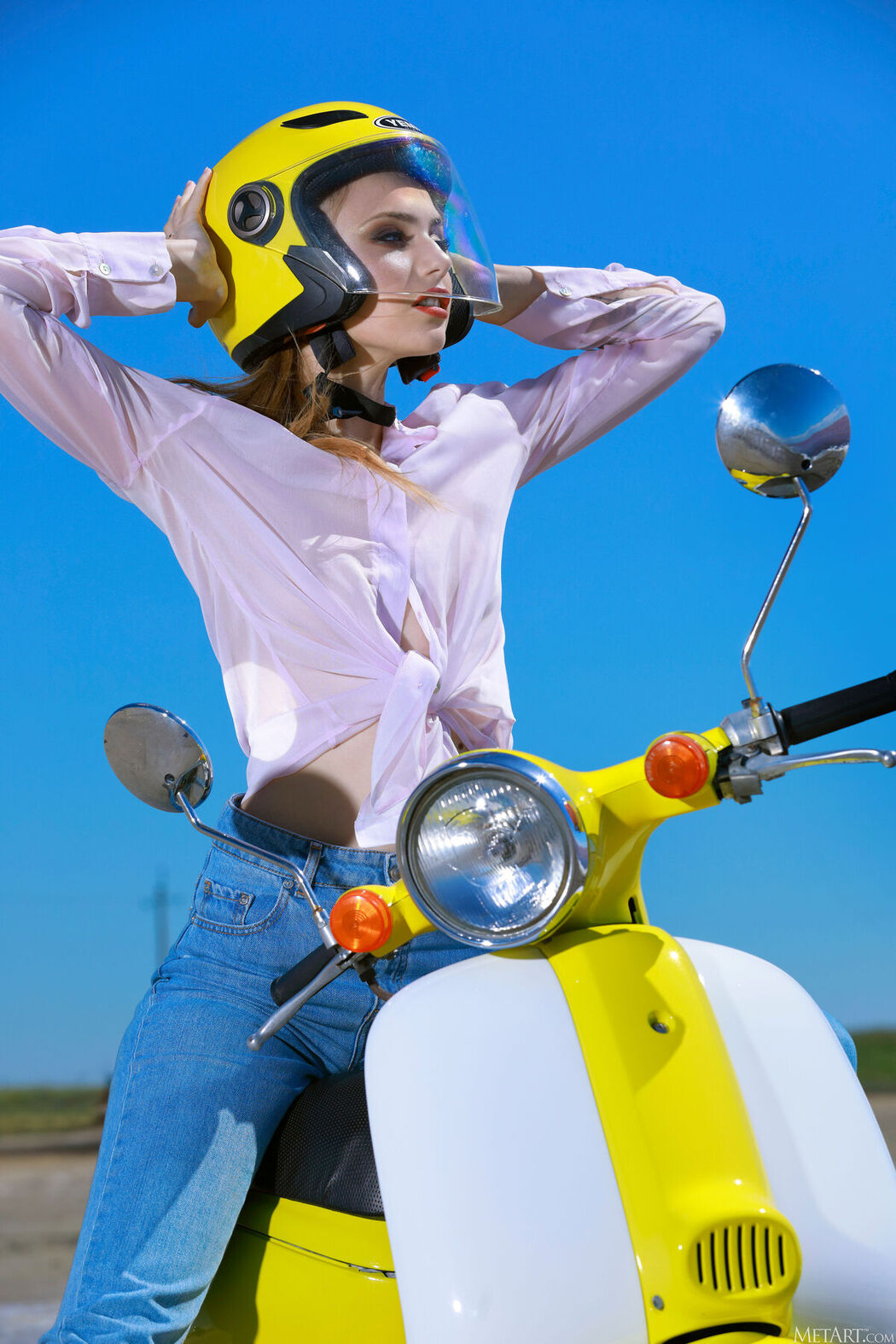 MetArt Elle Tan – Coastal Crush Part01 (70P)