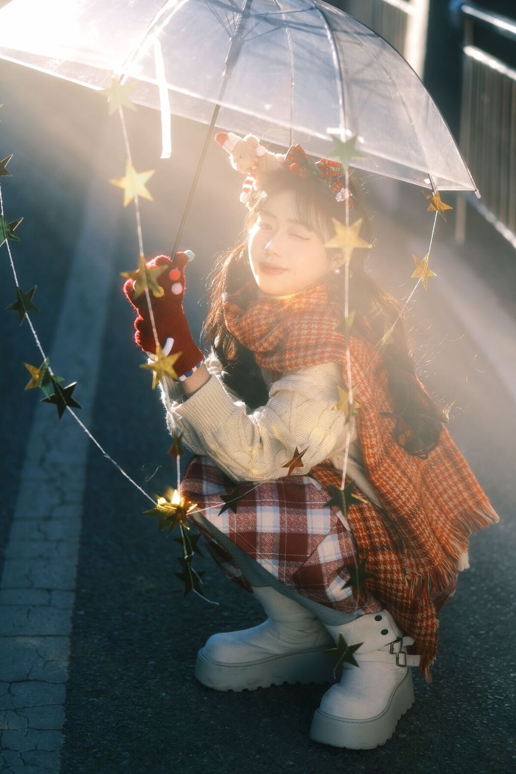 YiTuYu艺图语 Vol.8588 Romantic (44P)