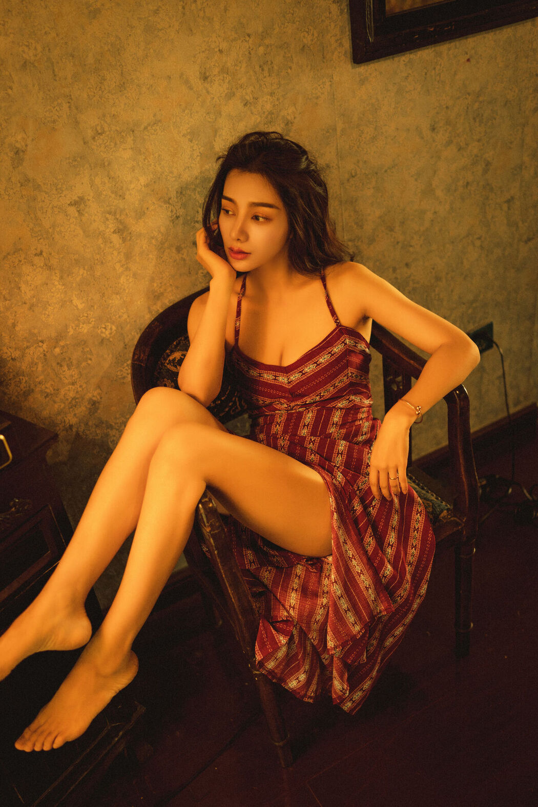 YiTuYu艺图语 Vol.8583 Shu Wen Tong Xue (28P)