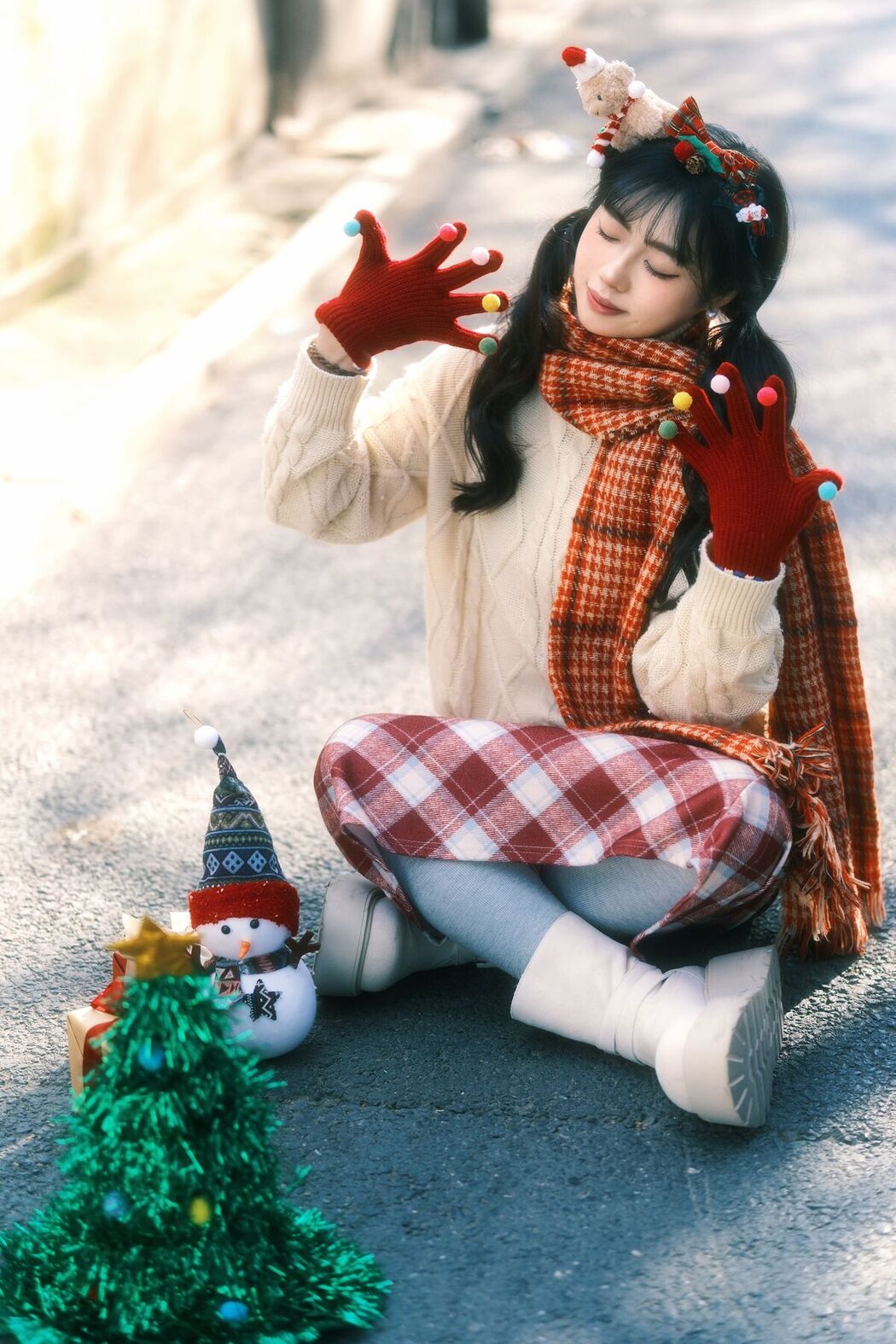 YiTuYu艺图语 Vol.8588 Romantic (44P)