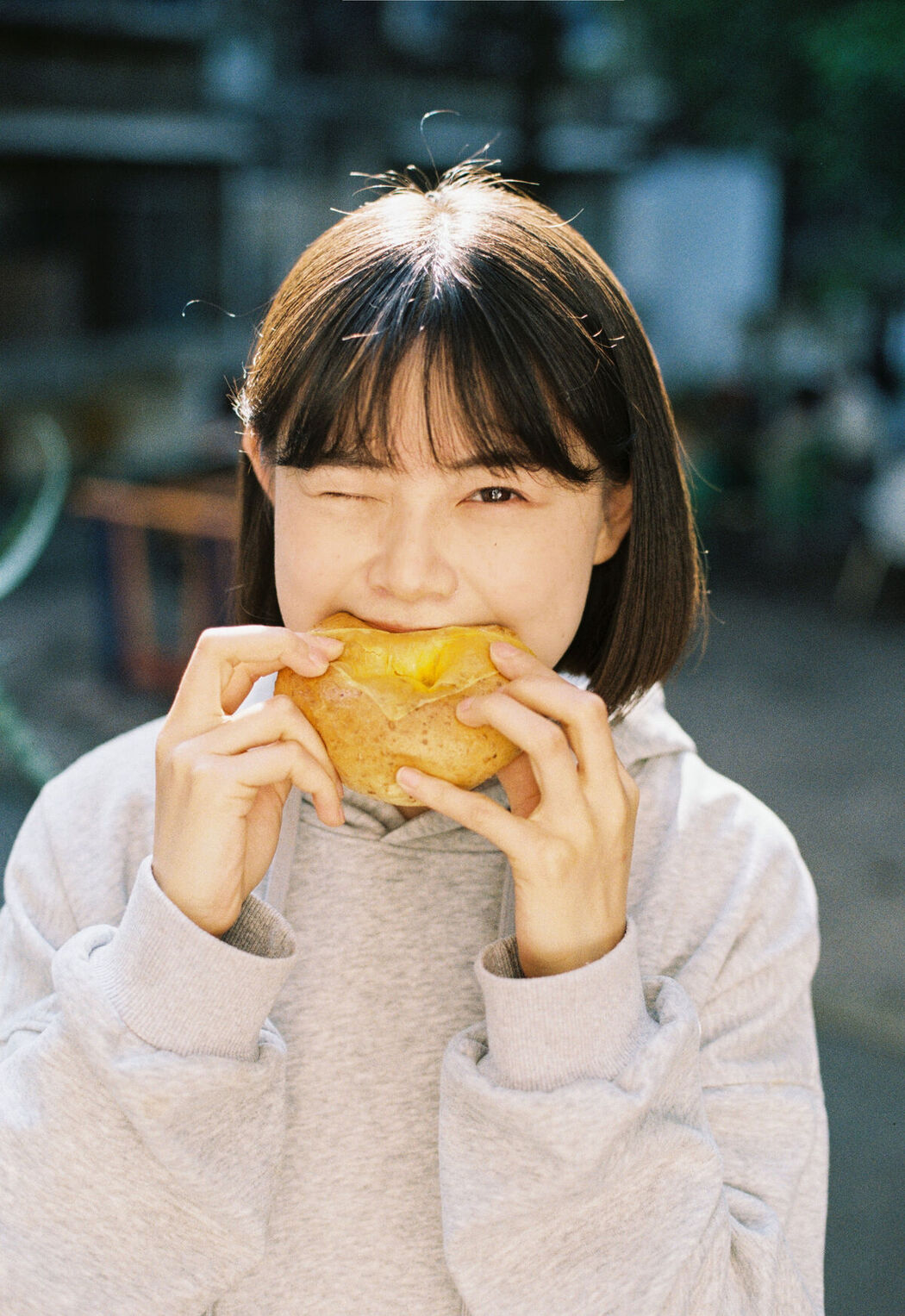 YiTuYu艺图语 Vol.8587 Xin Yue (24P)