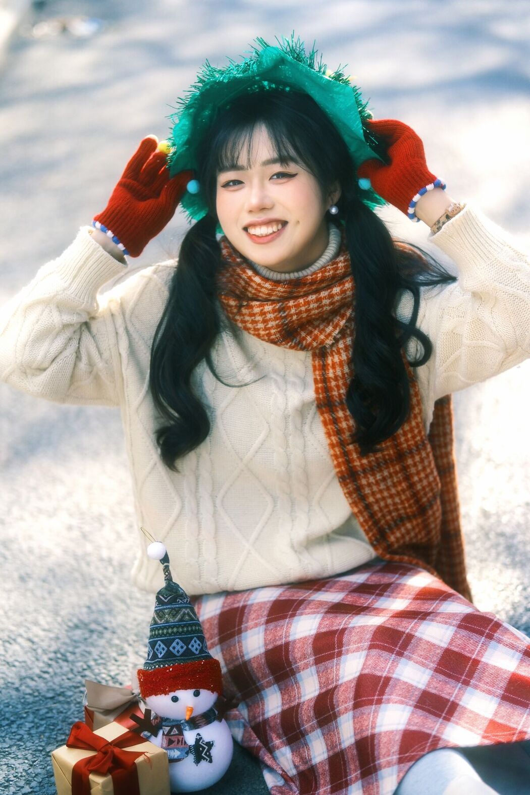 YiTuYu艺图语 Vol.8588 Romantic (44P)