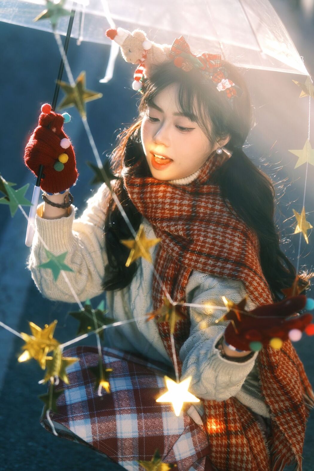 YiTuYu艺图语 Vol.8588 Romantic (44P)