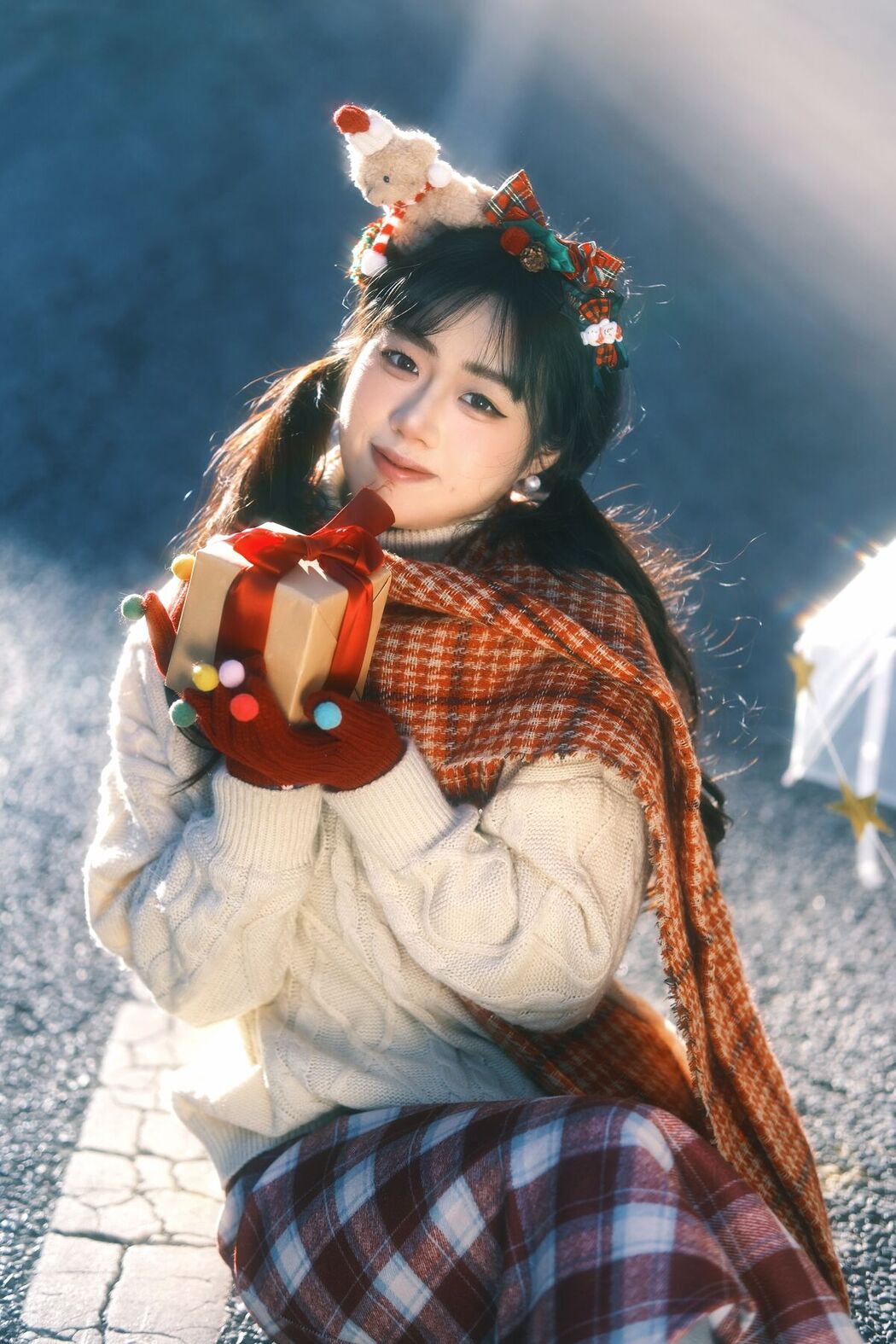 YiTuYu艺图语 Vol.8588 Romantic (44P)