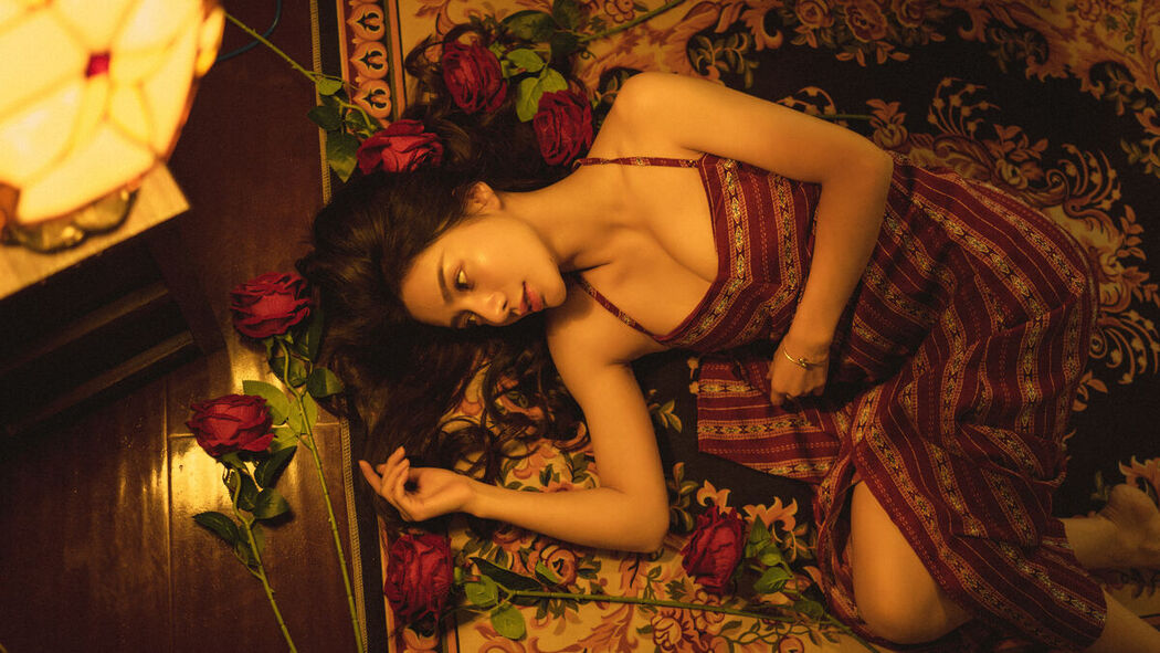 YiTuYu艺图语 Vol.8583 Shu Wen Tong Xue (28P)