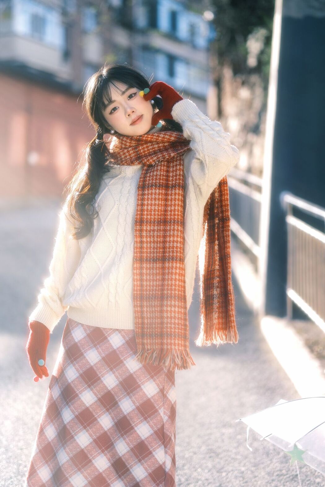 YiTuYu艺图语 Vol.8588 Romantic (44P)