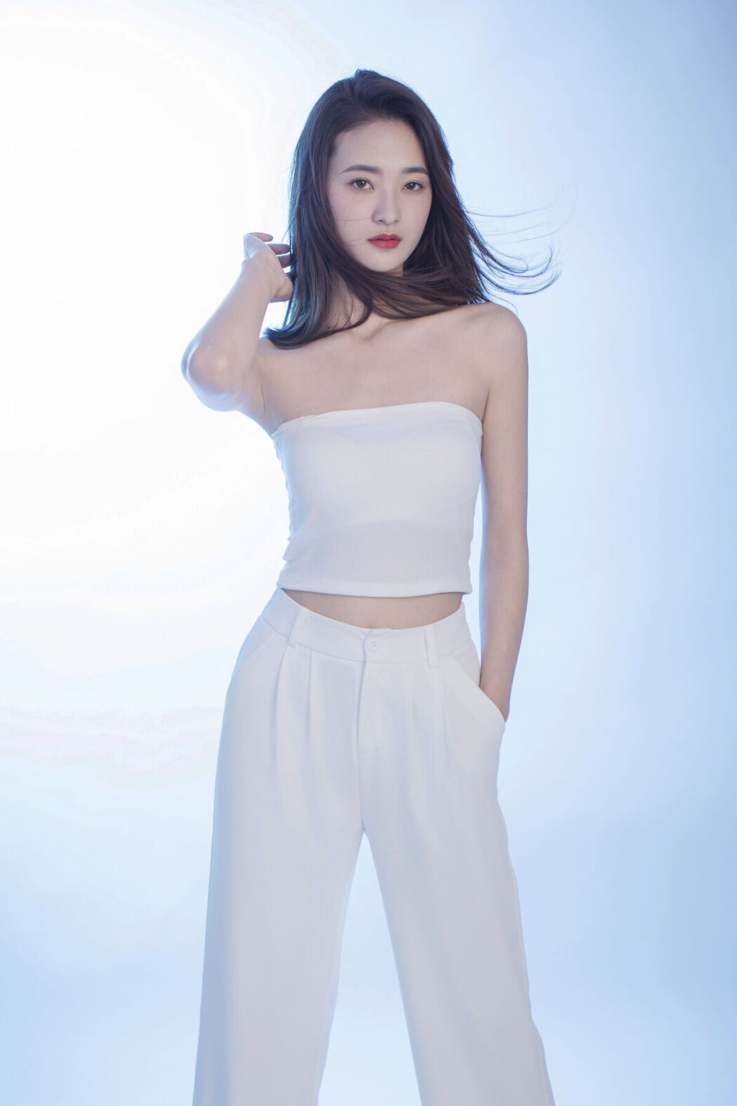 YiTuYu艺图语 Vol.8586 Zhou Xu Xu (24P)