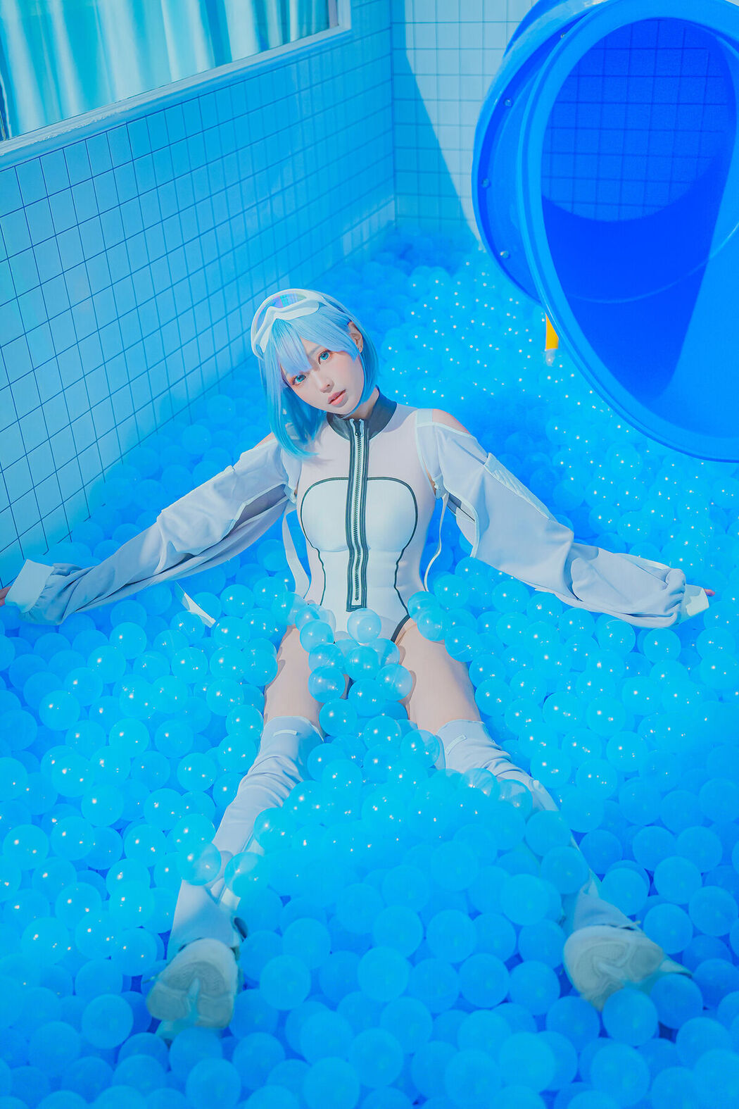 Coser@Ely_eee ElyEE子 – Clear Blue Drift (34P – 4V)