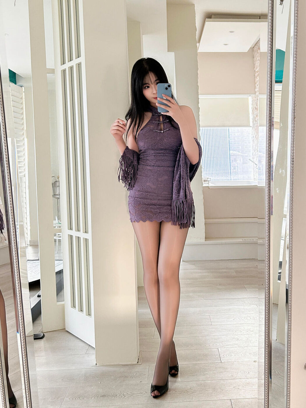 Coser@轩萧学姐 – 紫色旗袍 Part02 (71P)