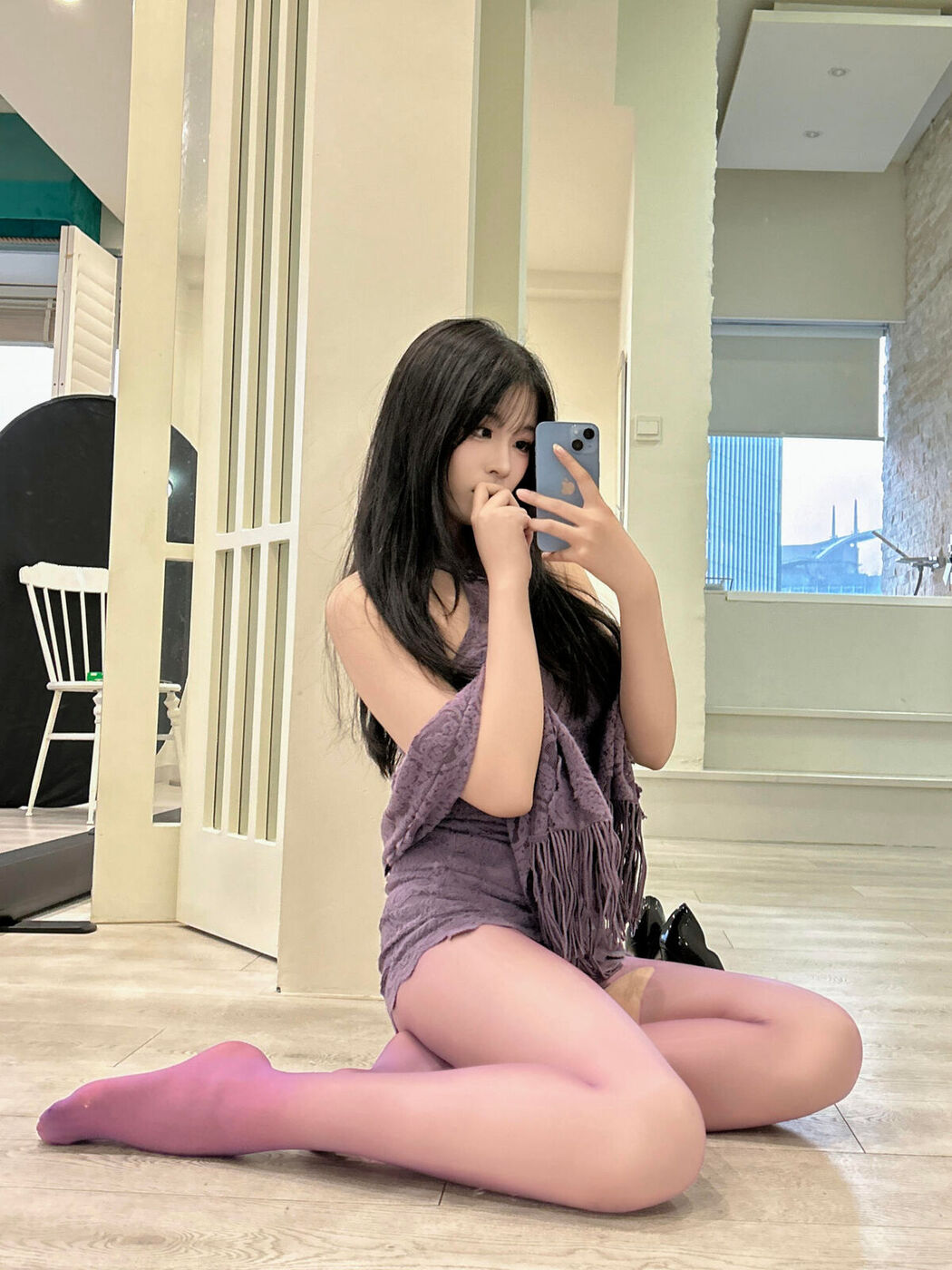 Coser@轩萧学姐 – 紫色旗袍 Part02 (71P)