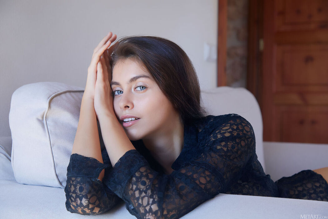 MetArt Foxy Alissa – Raising The Bar Part01 (62P)