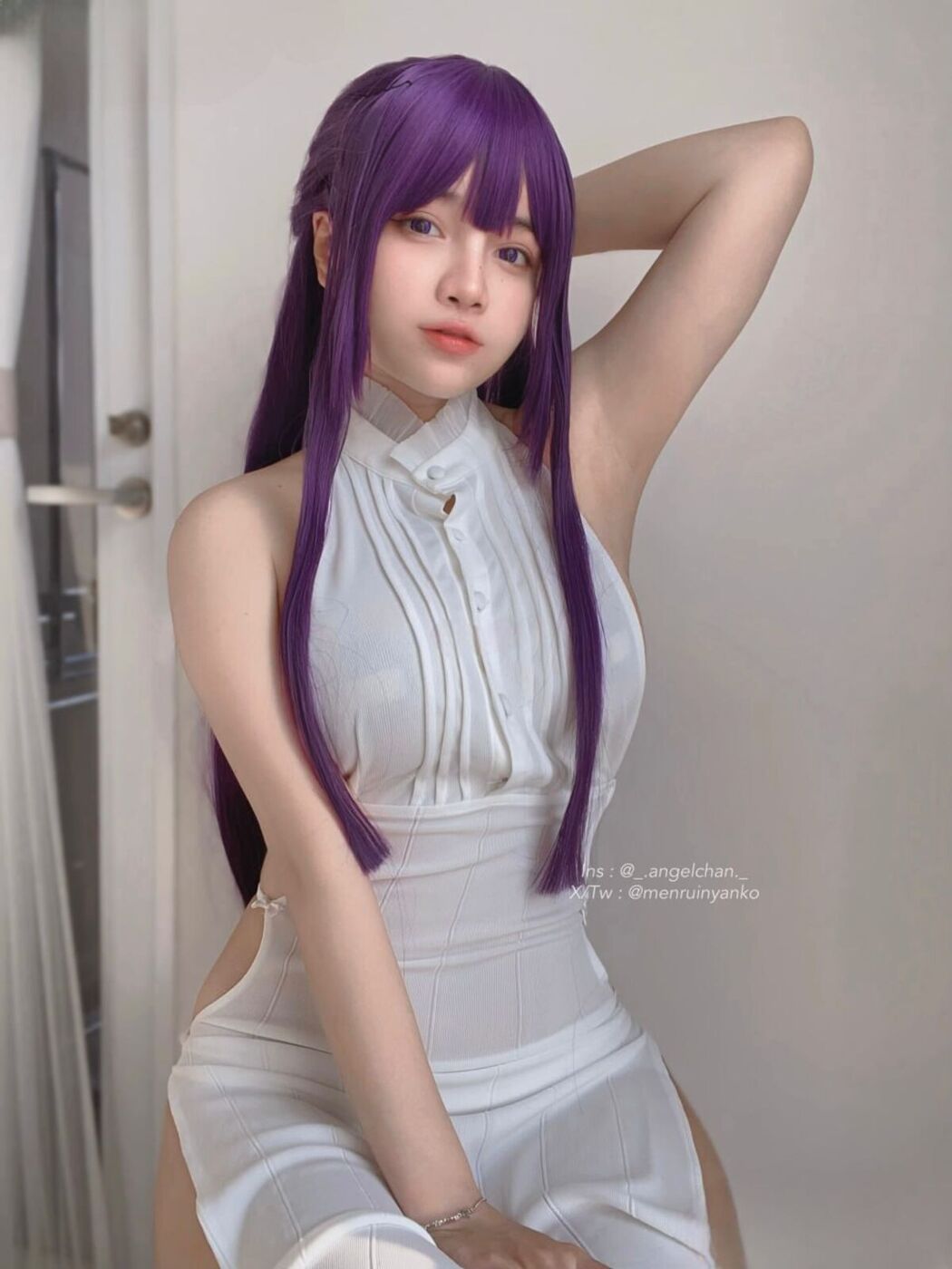 Coser@Angel Chan – 葬送的芙莉莲菲伦 (48P – 3V)