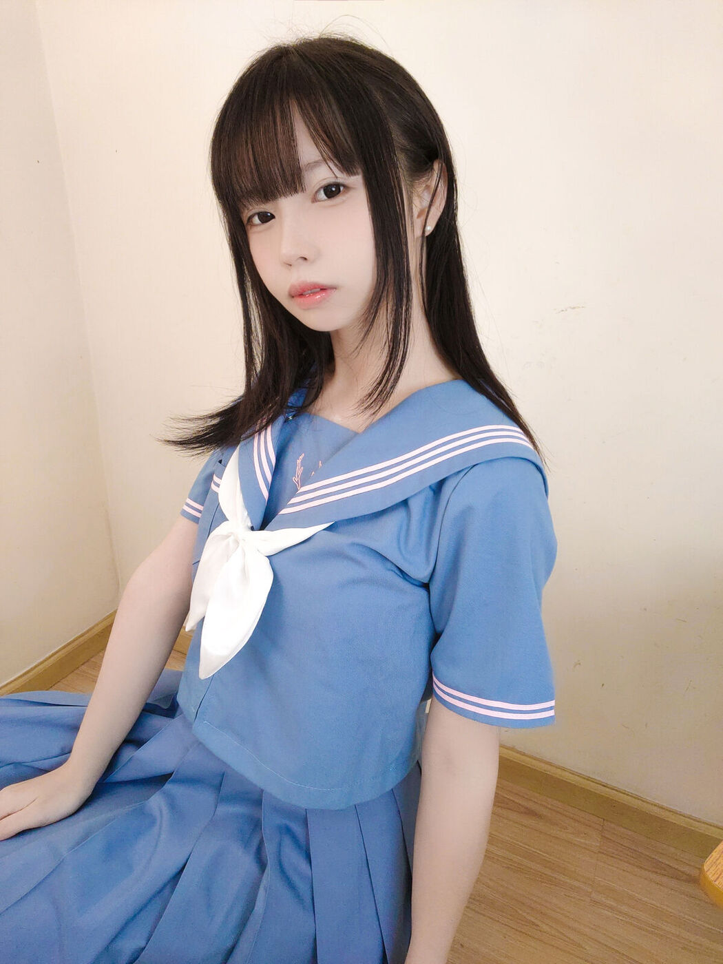 Coser@十万珍吱伏特 – 撸猫日记 Part02 (52P)