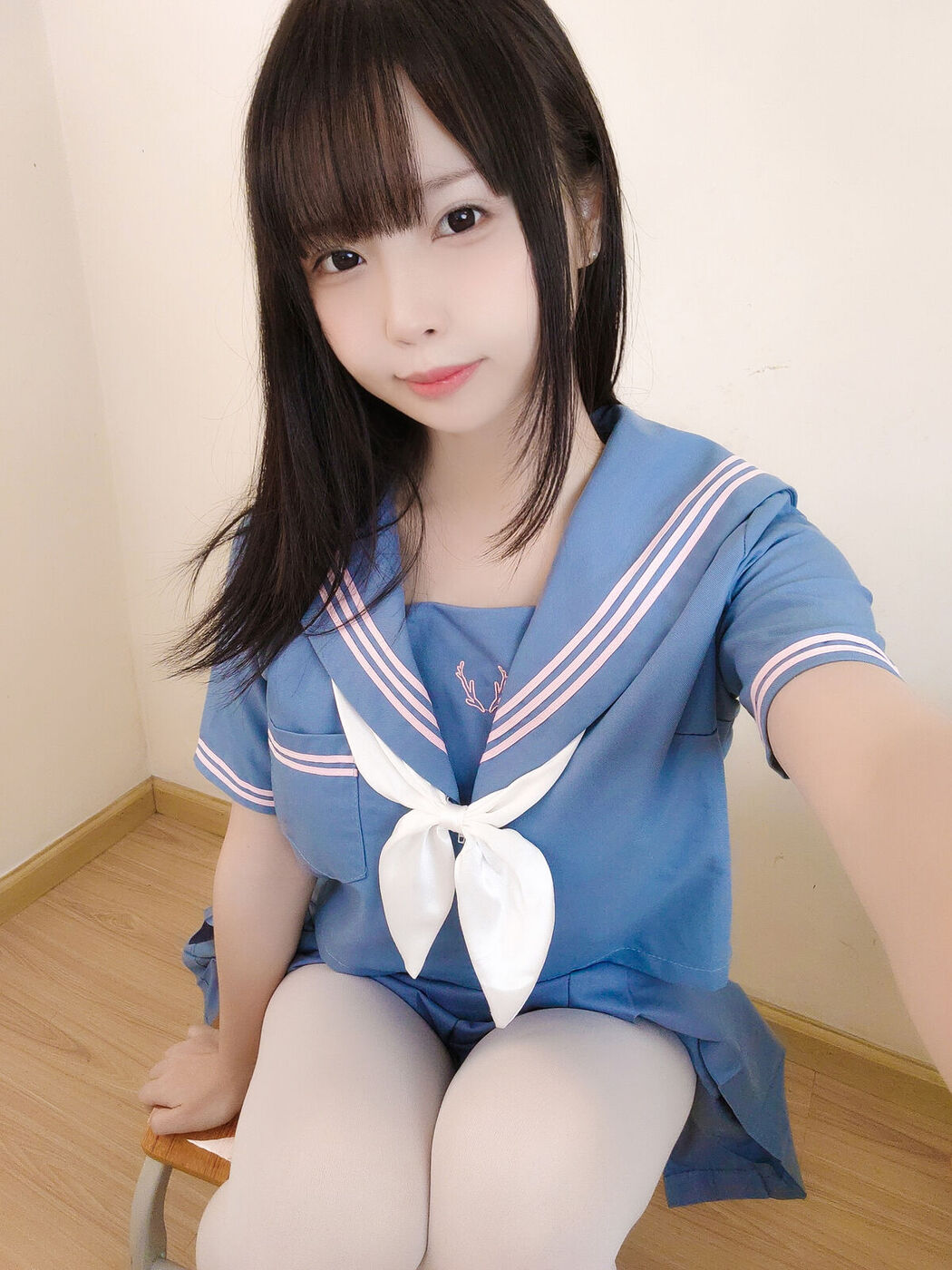 Coser@十万珍吱伏特 – 撸猫日记 Part02 (52P)