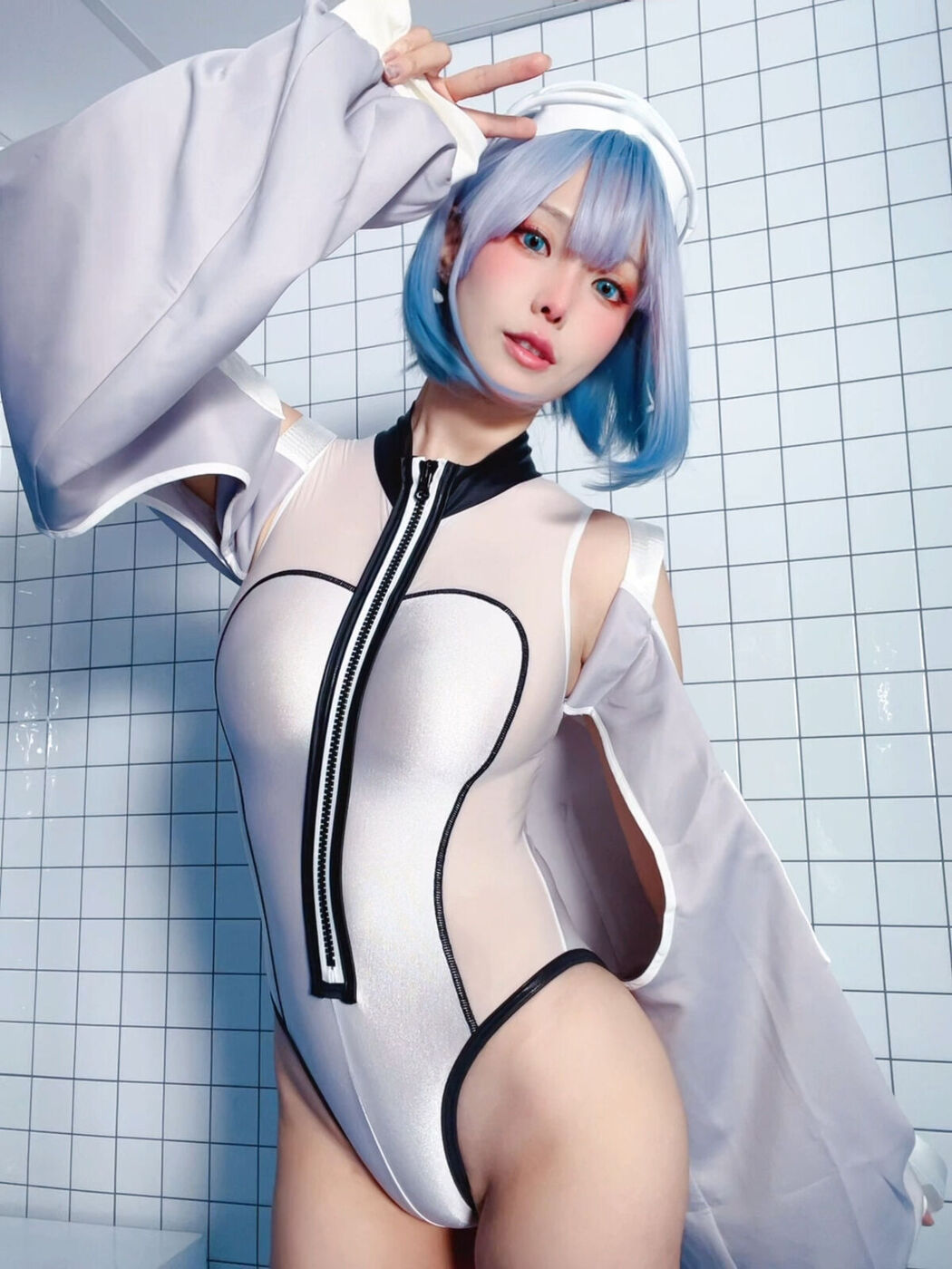 Coser@Ely_eee ElyEE子 – Clear Blue Drift (34P – 4V)