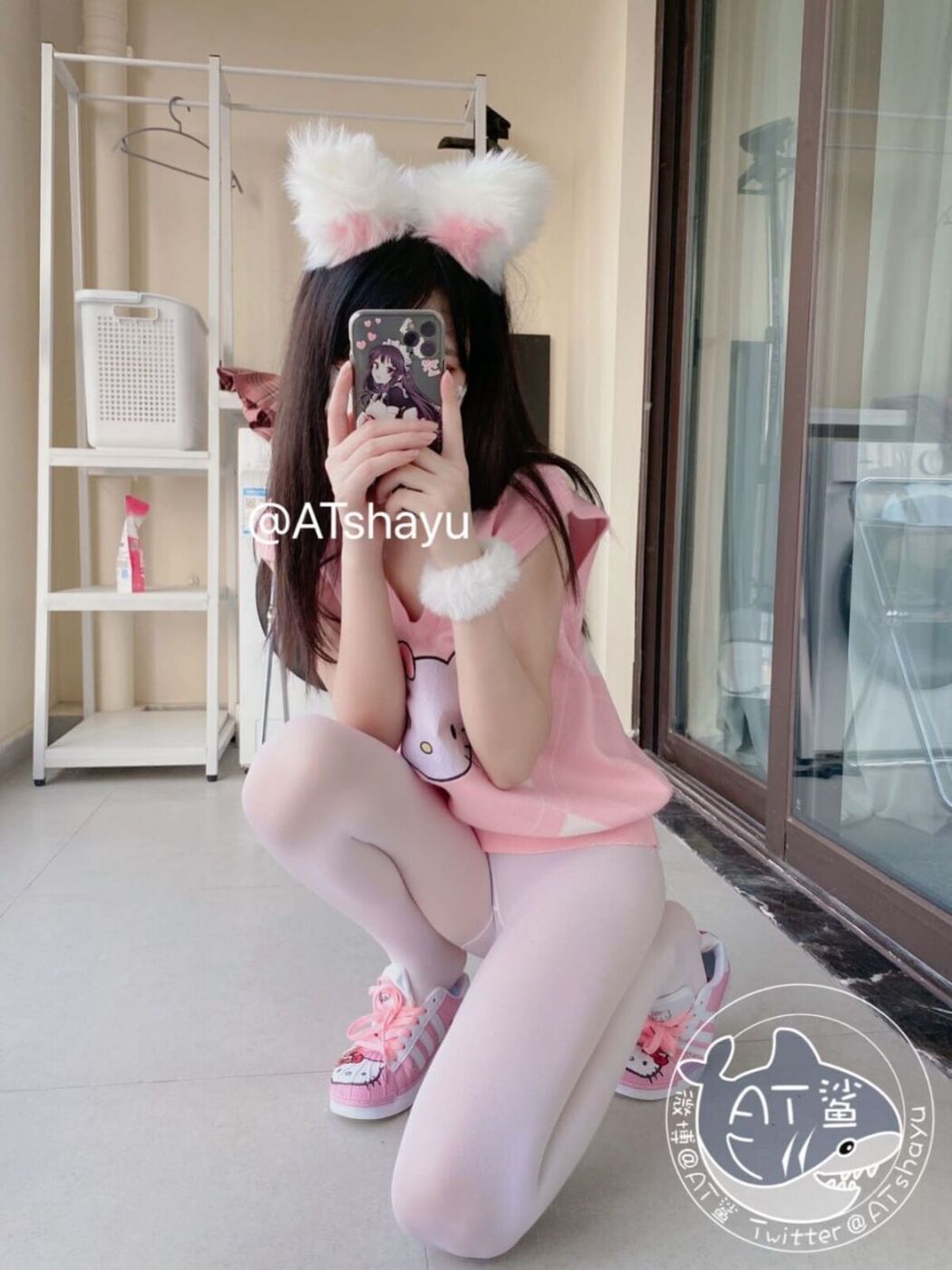 Coser@AT鲨 – 白丝宝宝 (59P – 1V)